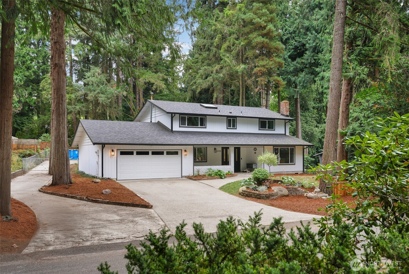 6608 Sierra Drive SE, Lacey, WA 98503