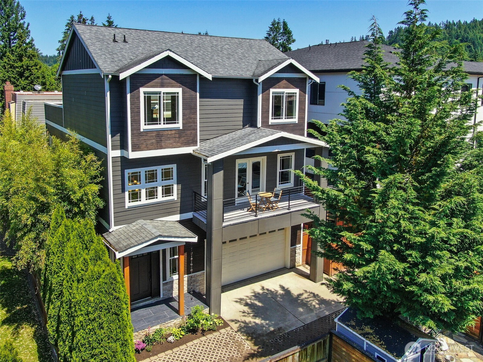 125 1st Avenue NW, Issaquah, WA 98027