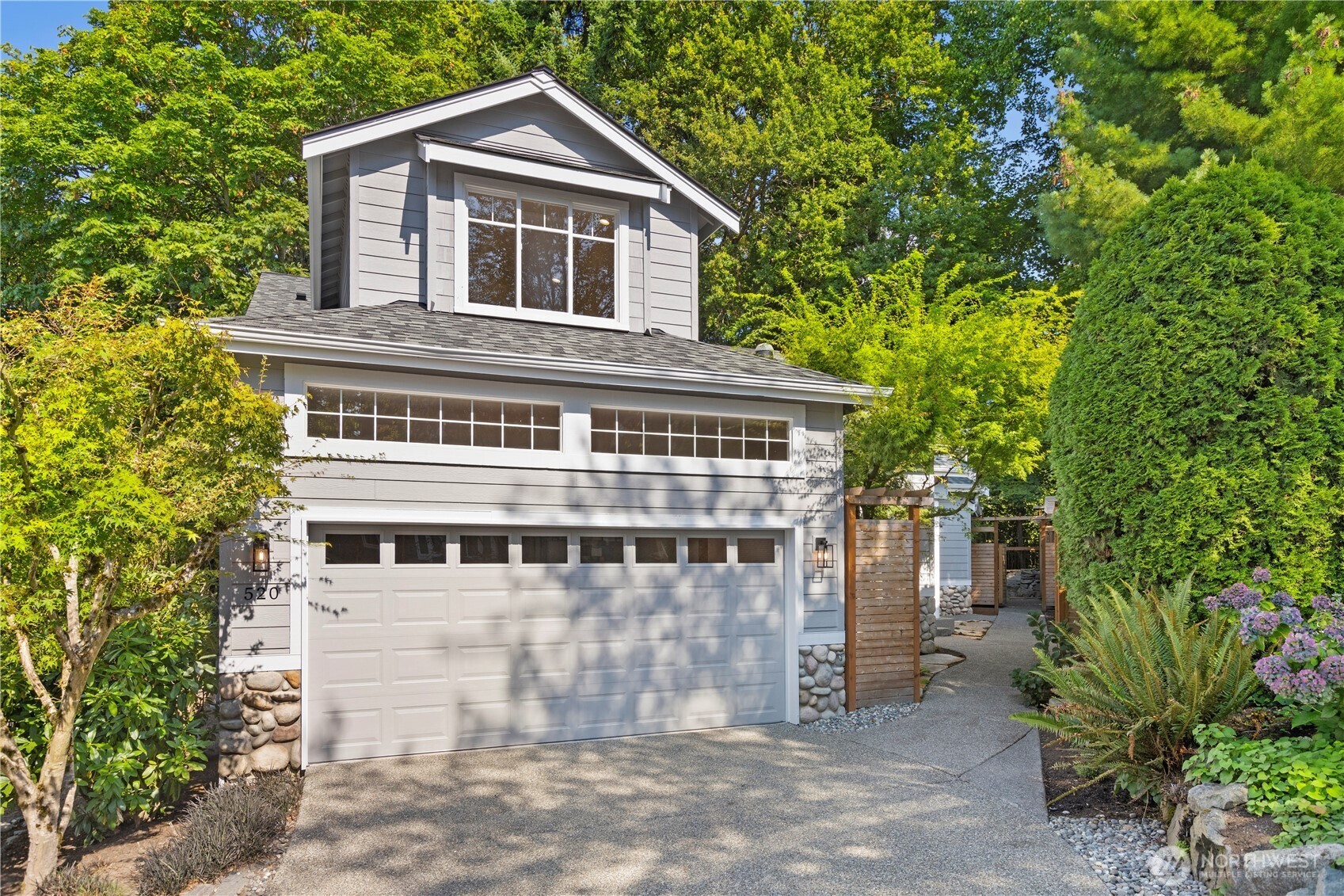 520 2nd Avenue S, Kirkland, WA 98033