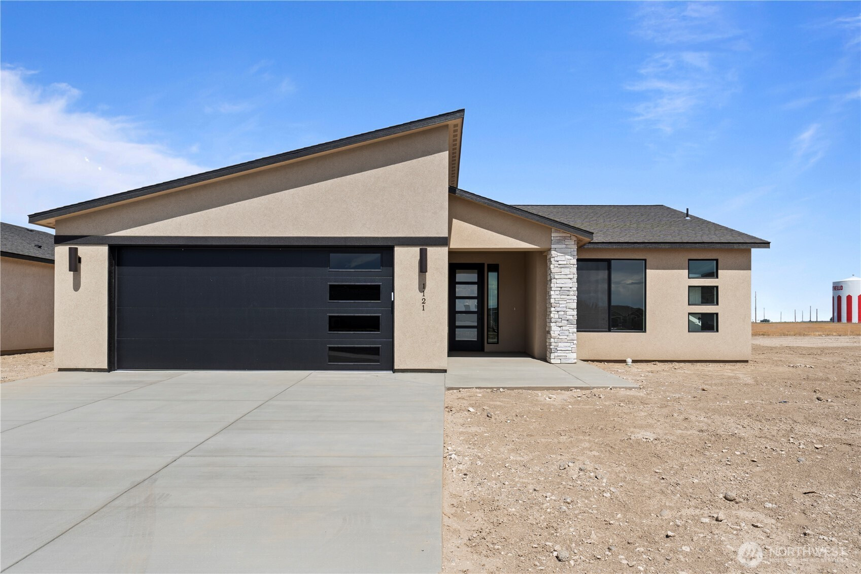 1229 E Mt Hood Street, Othello, WA 99344