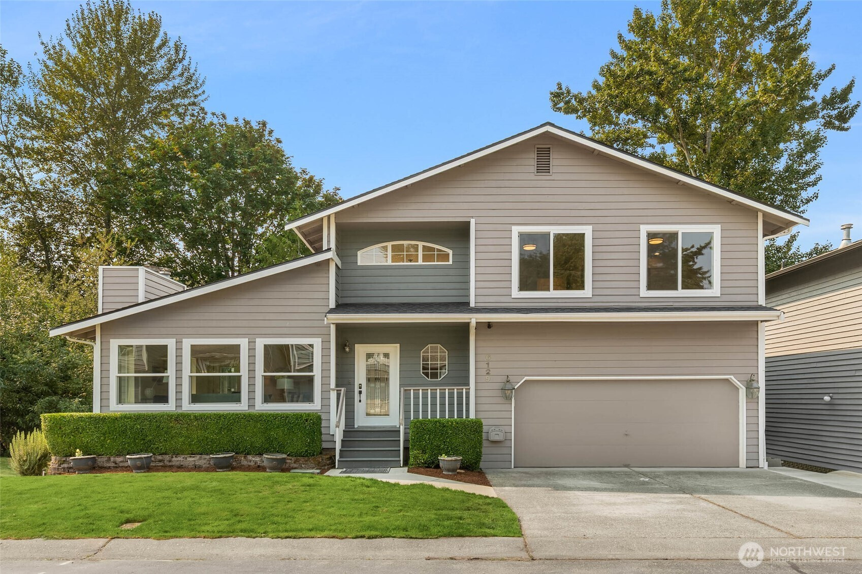 6129 115th Place SE, Bellevue, WA 98006