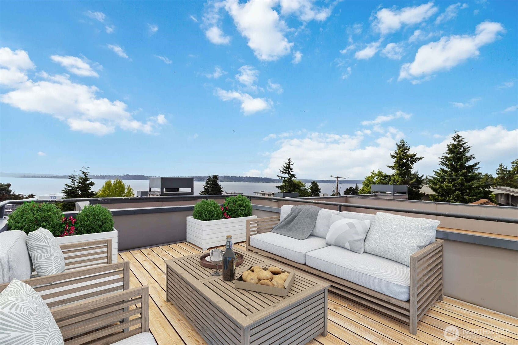 10135 NE 64th Street, Kirkland, WA 98033