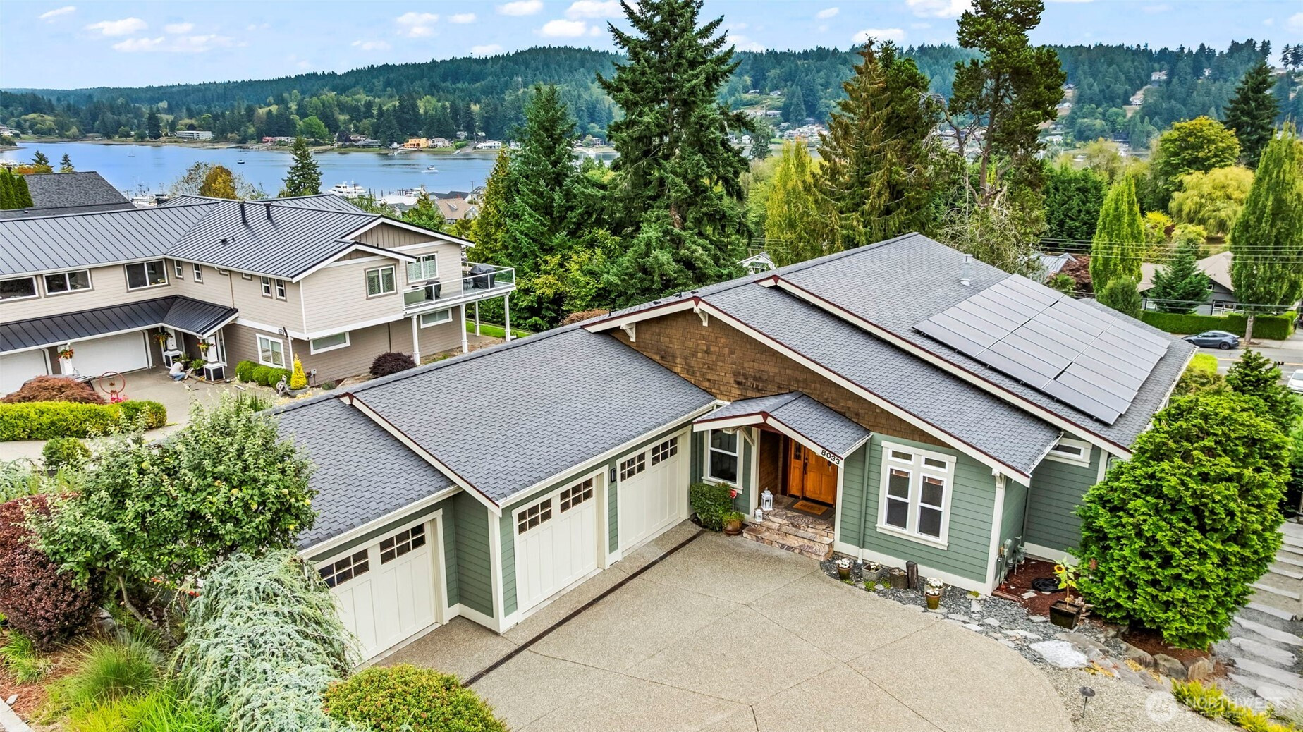 8033 Bayridge Avenue, Gig Harbor, WA 98332