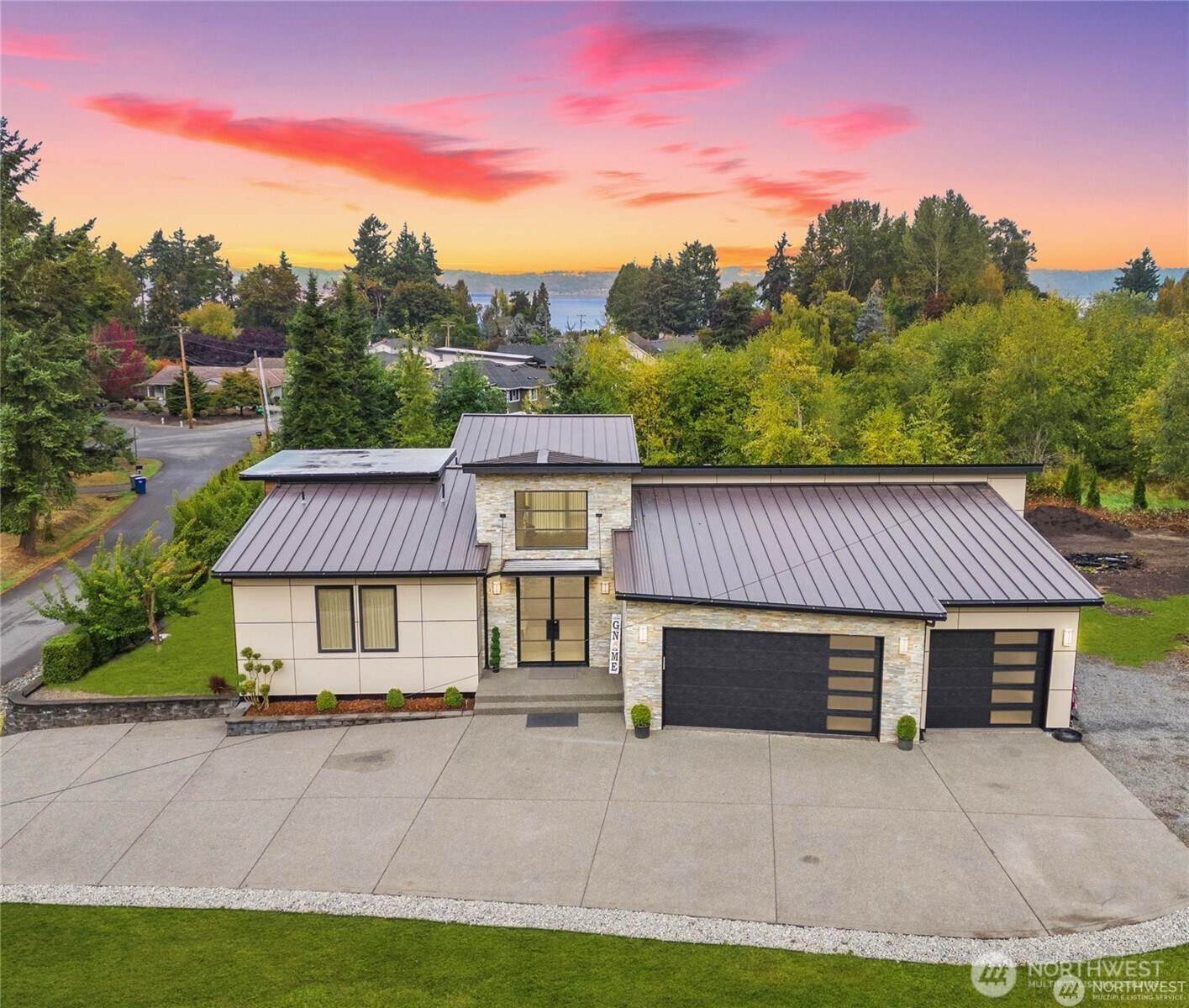 30404 28th Avenue SW, Federal Way, WA 98023