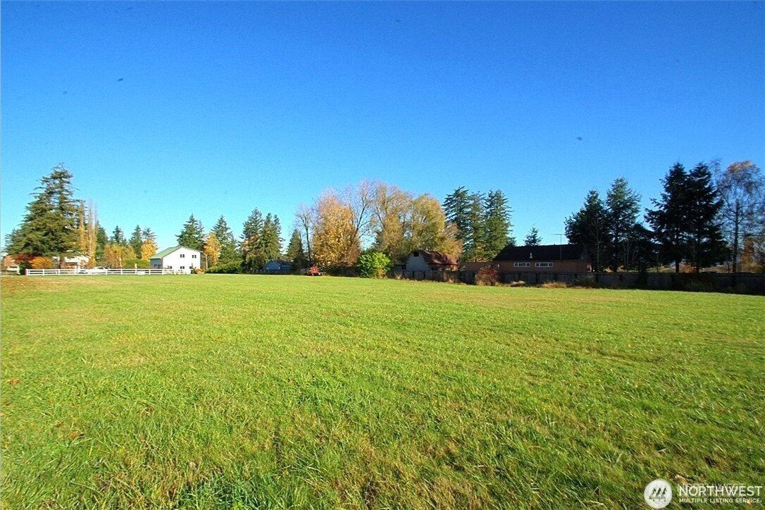 44122 240th Place SE, Enumclaw, WA 98022