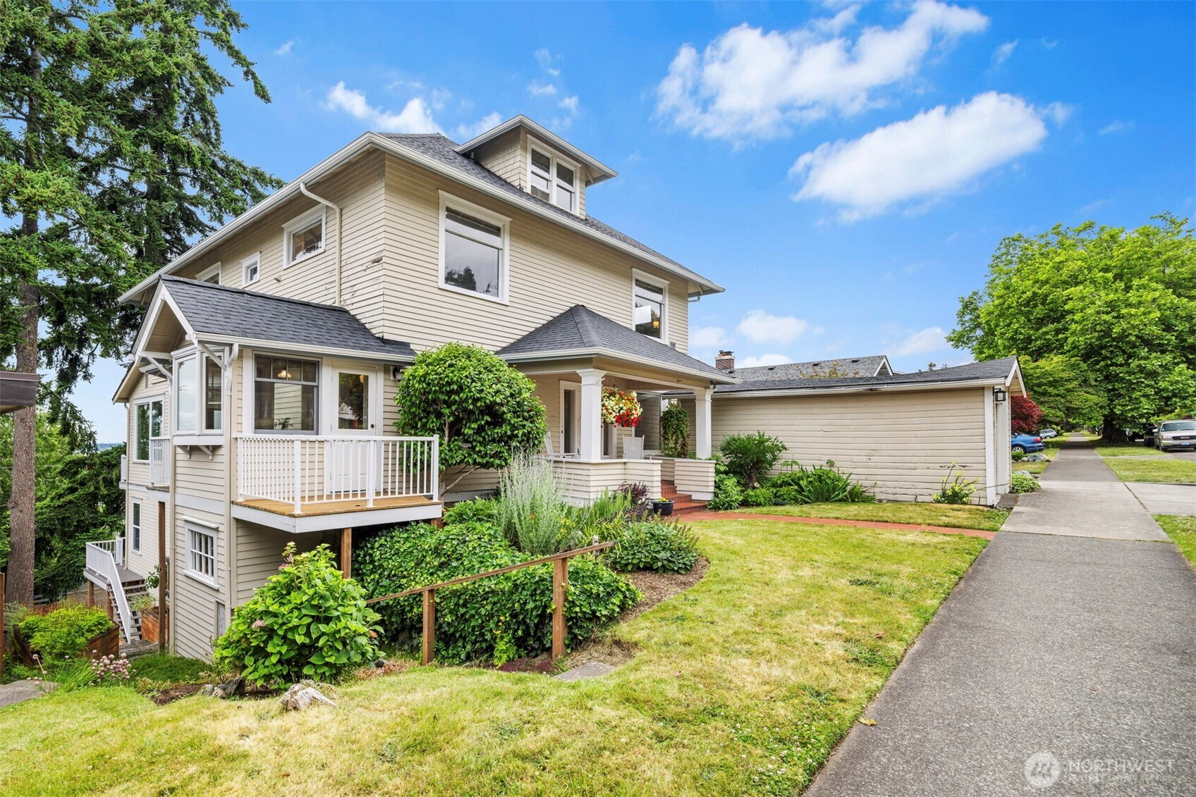 240 S Forest, Bellingham, WA 98225