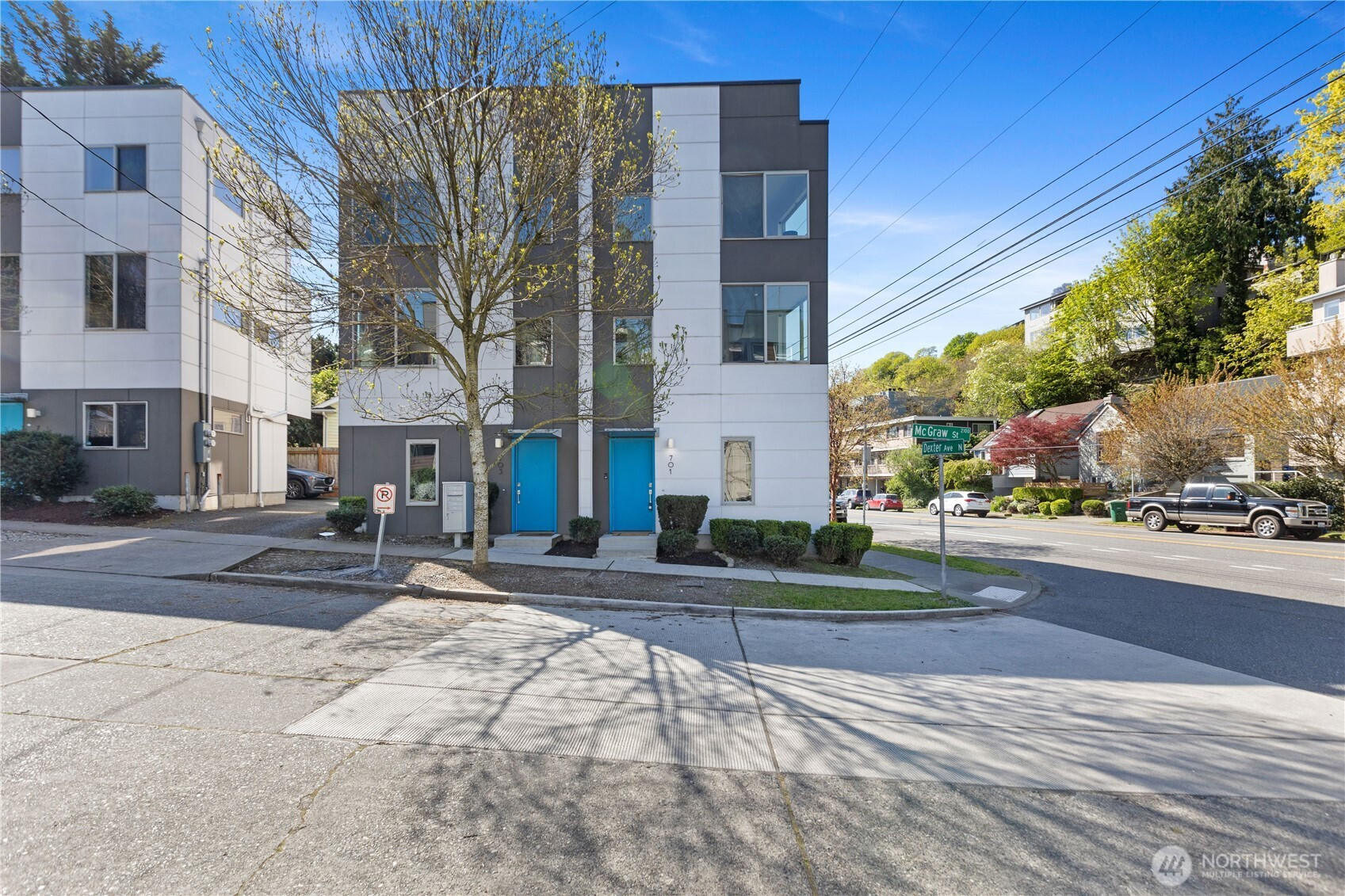 701 McGraw Street, Seattle, WA 98109