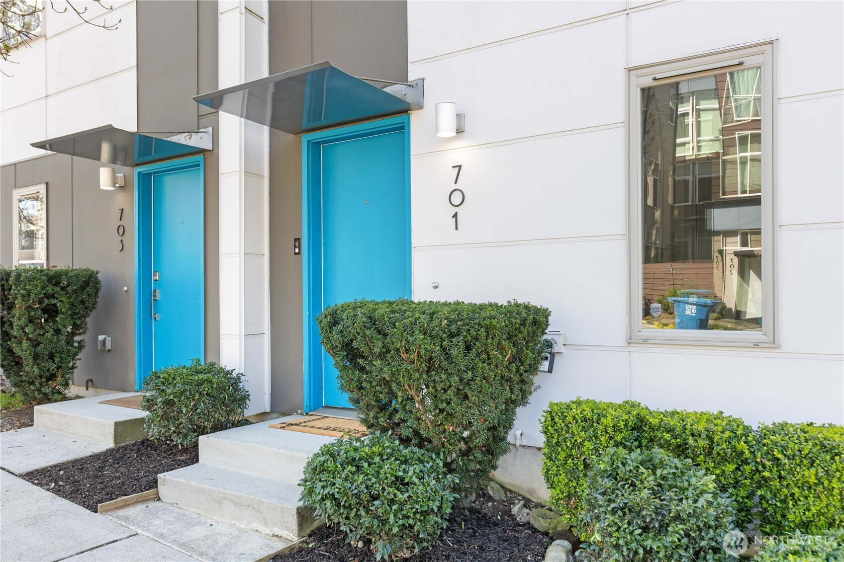 701 McGraw Street, Seattle, WA 98177