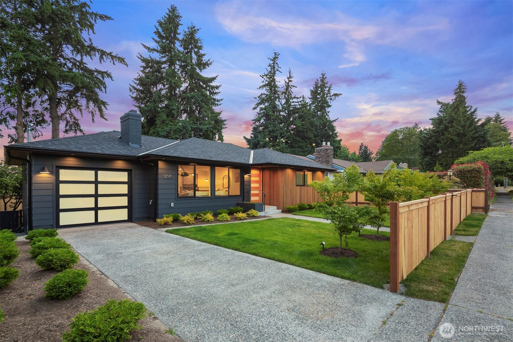 10541 Ashworth Avenue N, Seattle, WA 98133