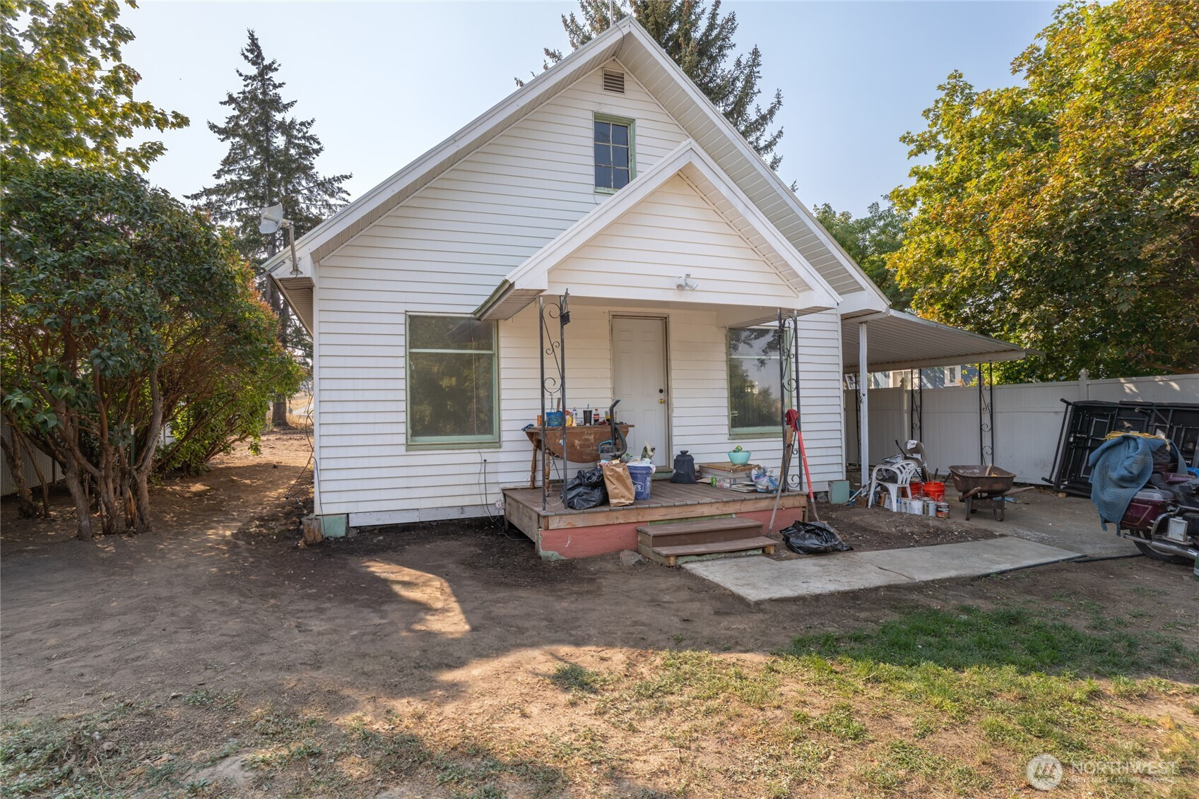 800 E Locust Street, Waterville, WA 98858
