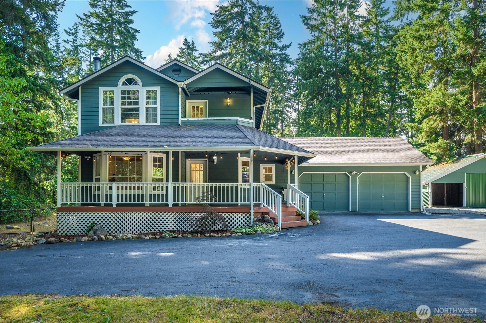 21406 92nd Avenue E, Graham, WA 98338