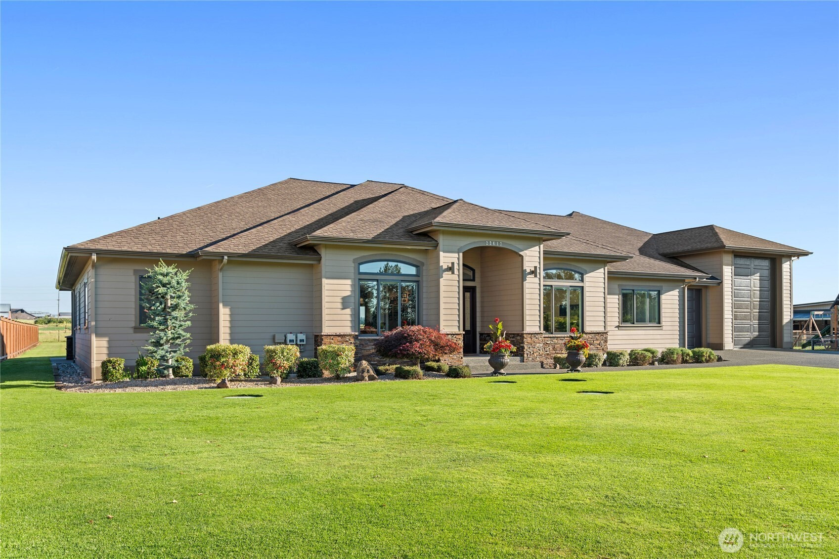 22617 SE 444th, Enumclaw, WA 98022
