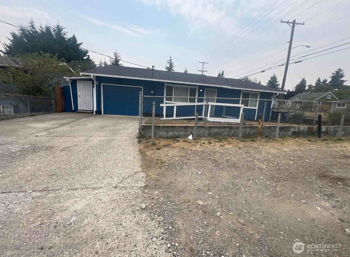 801 S 92nd Street, Tacoma, WA 98444