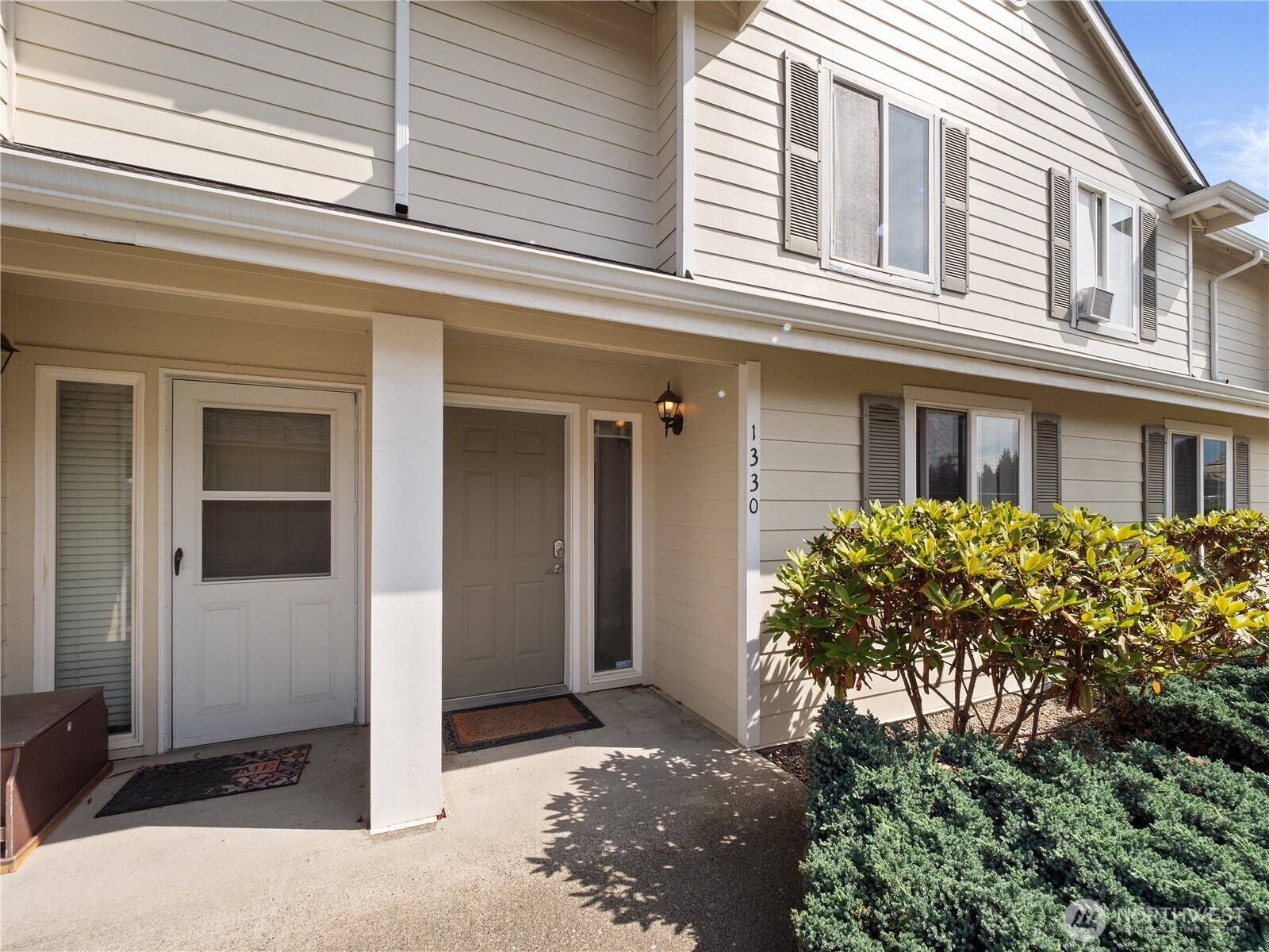 1330 Mountain View Drive, Enumclaw, WA 98022