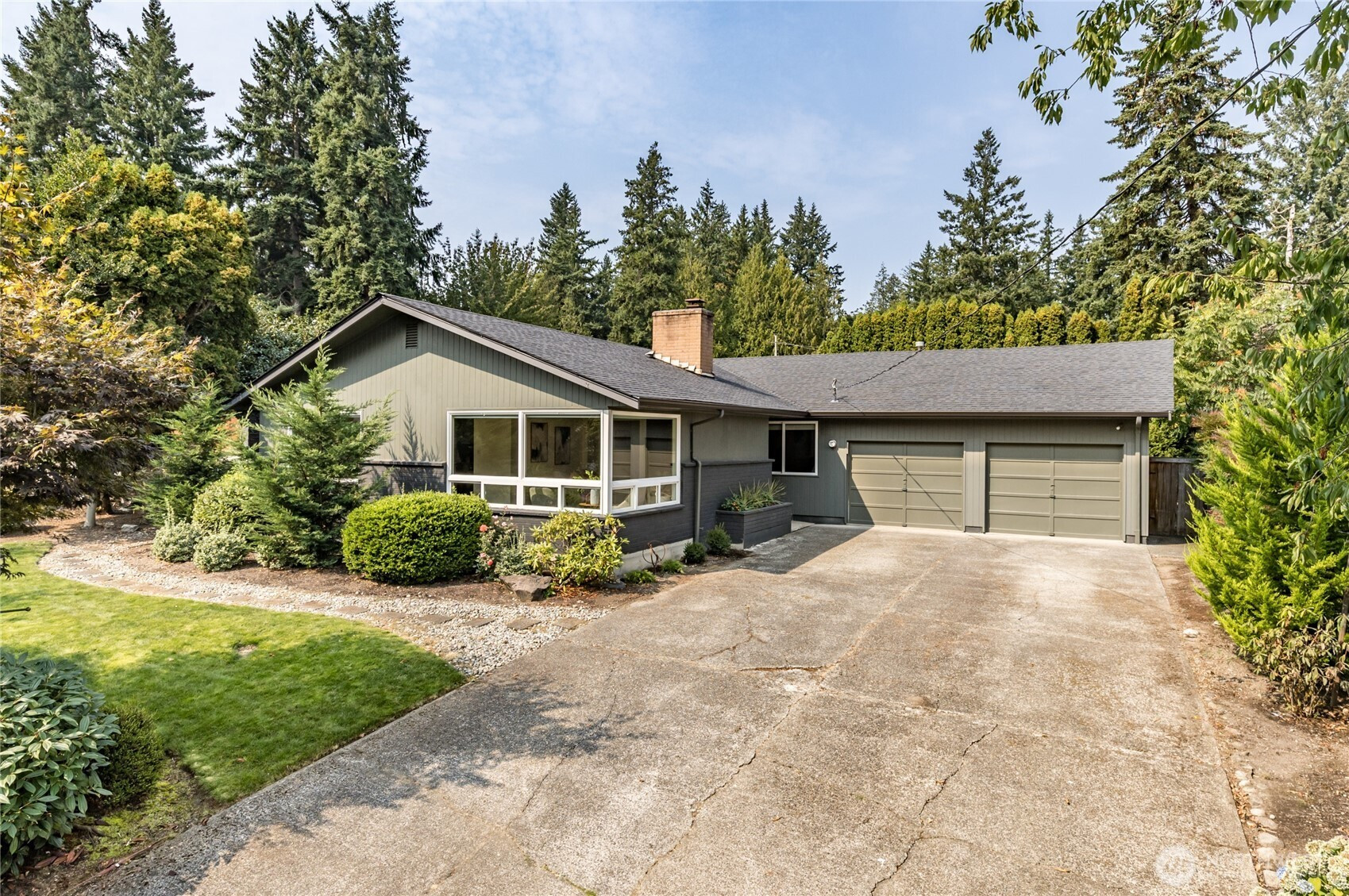 16512 SE 28th Street, Bellevue, WA 98008