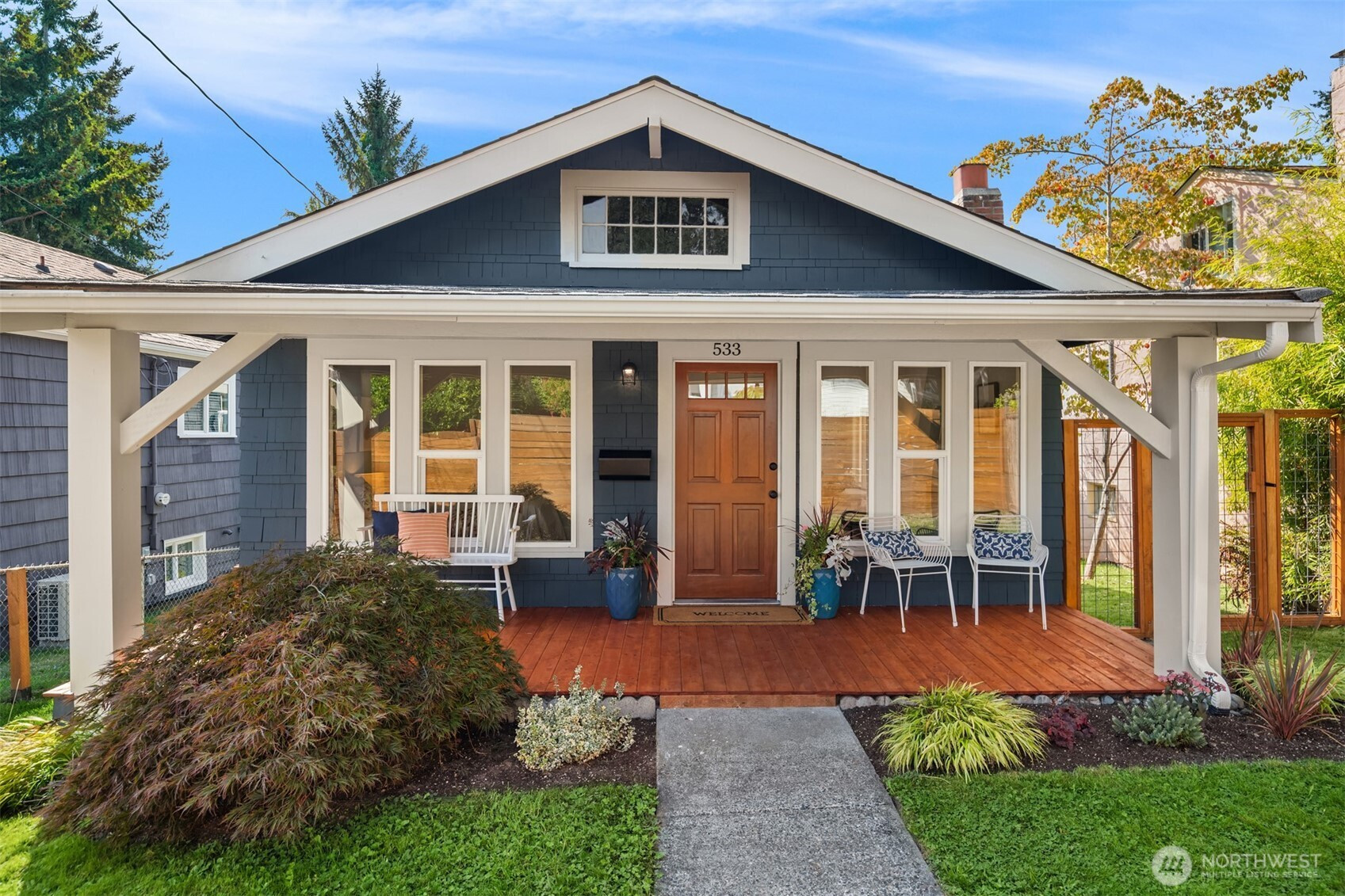 533 N 73rd Street, Seattle, WA 98103