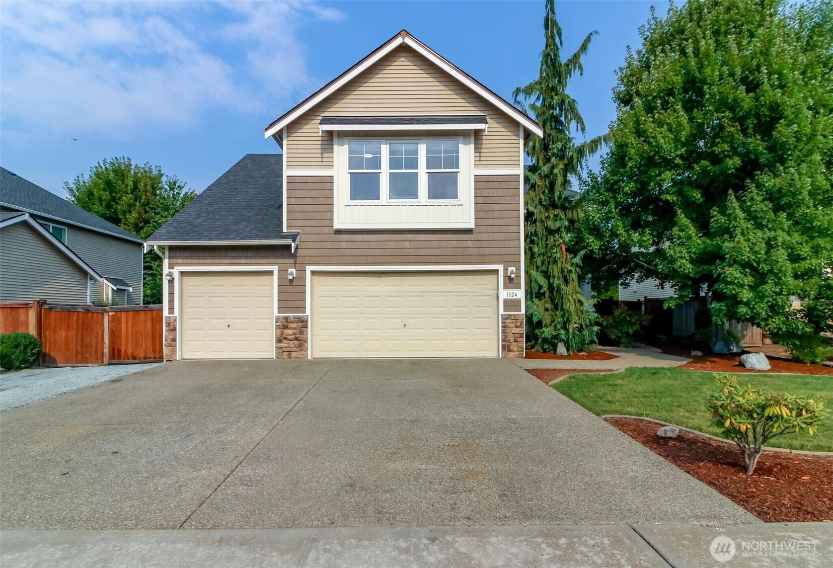 1324 Riddell Avenue NE, Orting, WA 98360