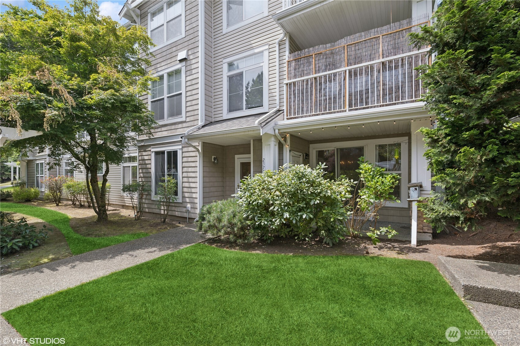 23757 SE 52nd Lane, Issaquah, WA 98029