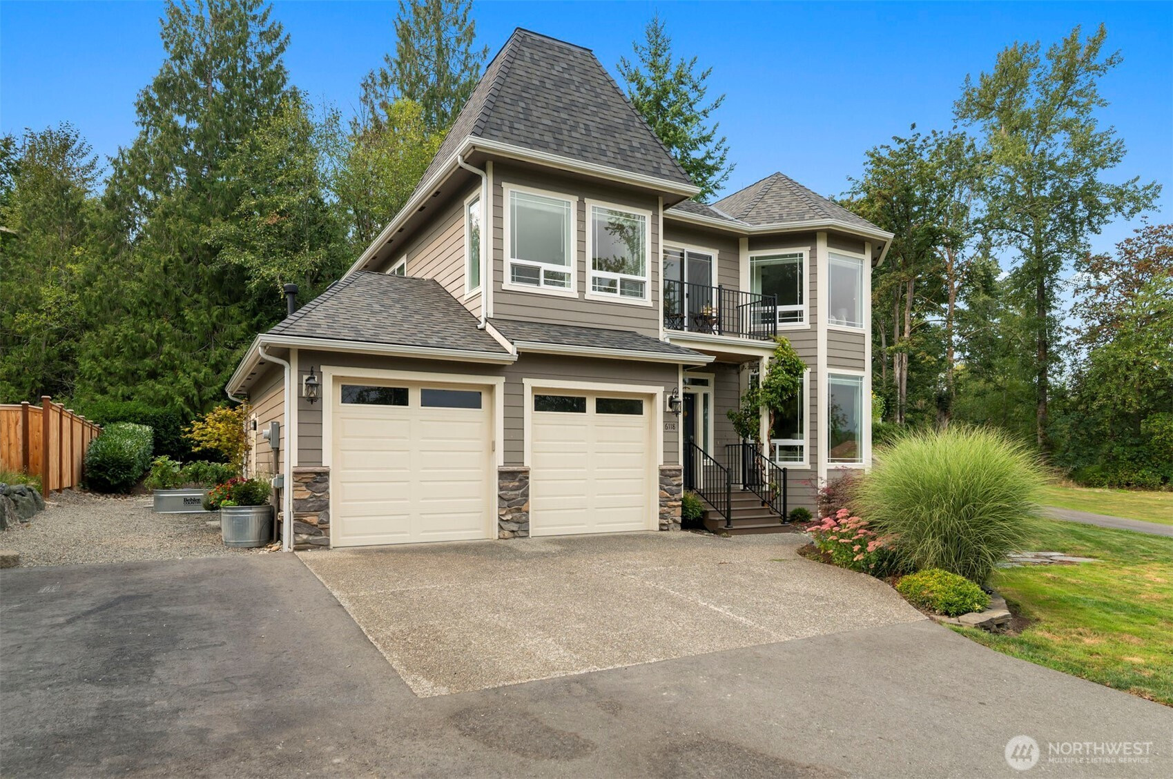6118 97th Drive NE, Lake Stevens, WA 98258