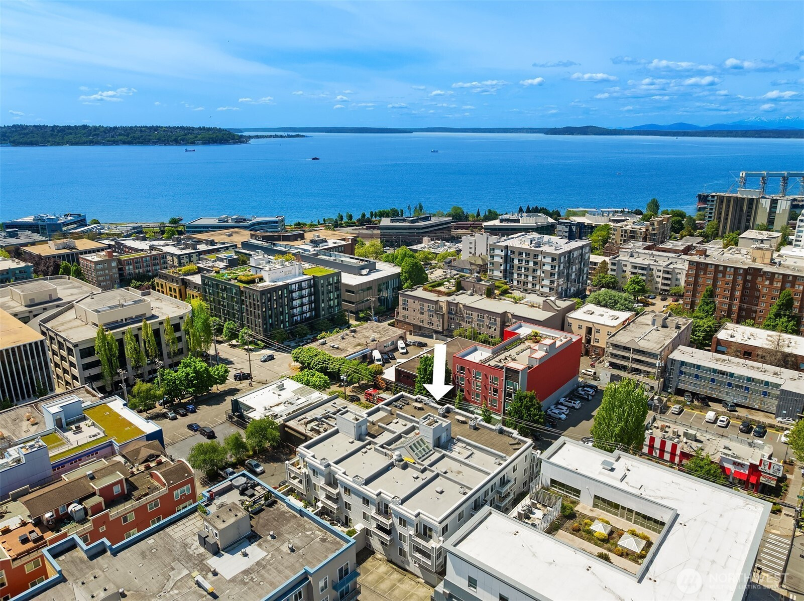 520 2nd Avenue W, Seattle, WA 98119