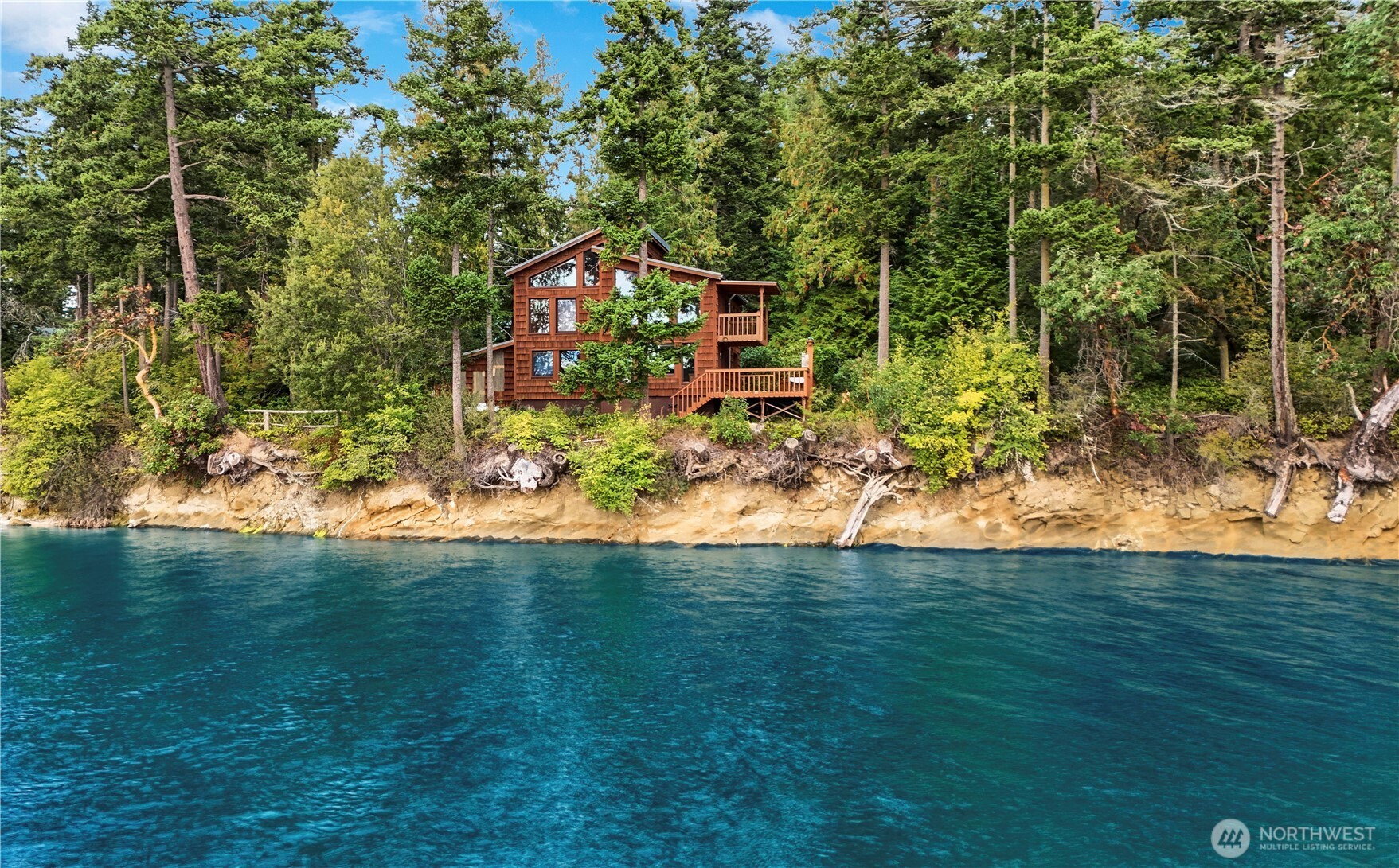 861 Griffith Point Road, Nordland, WA 98358