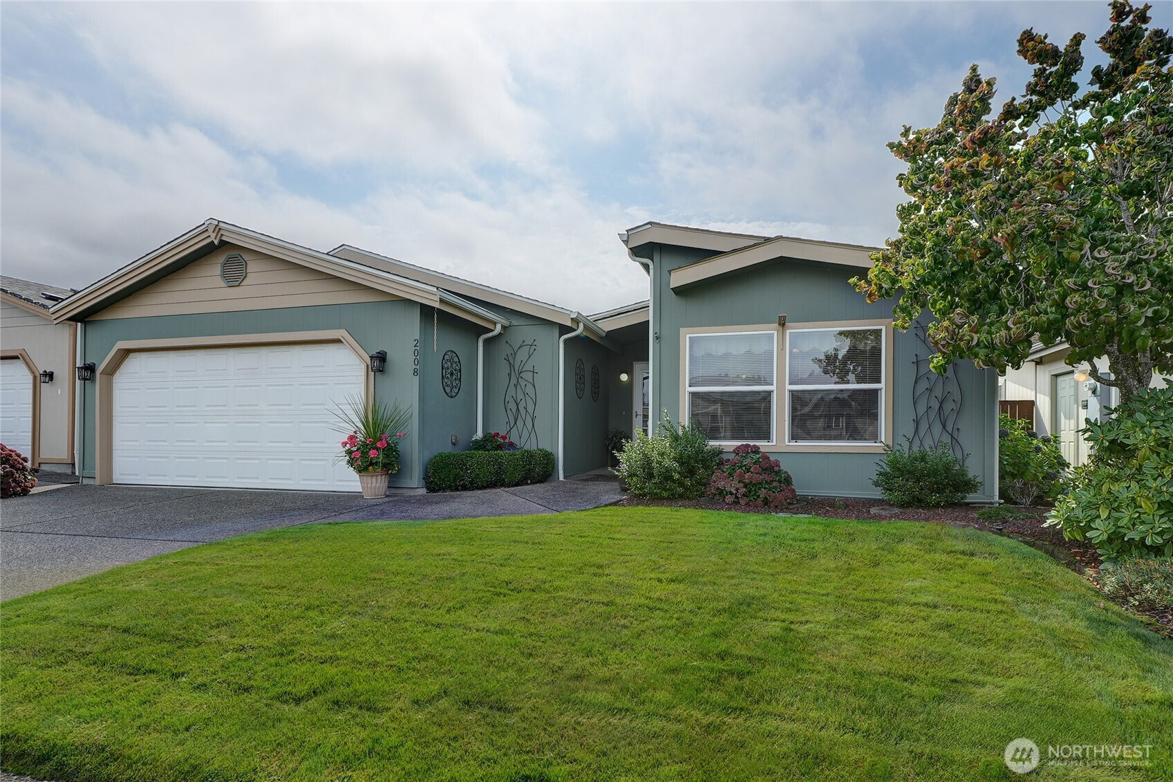 2008 177th Street Ct E, Spanaway, WA 98387
