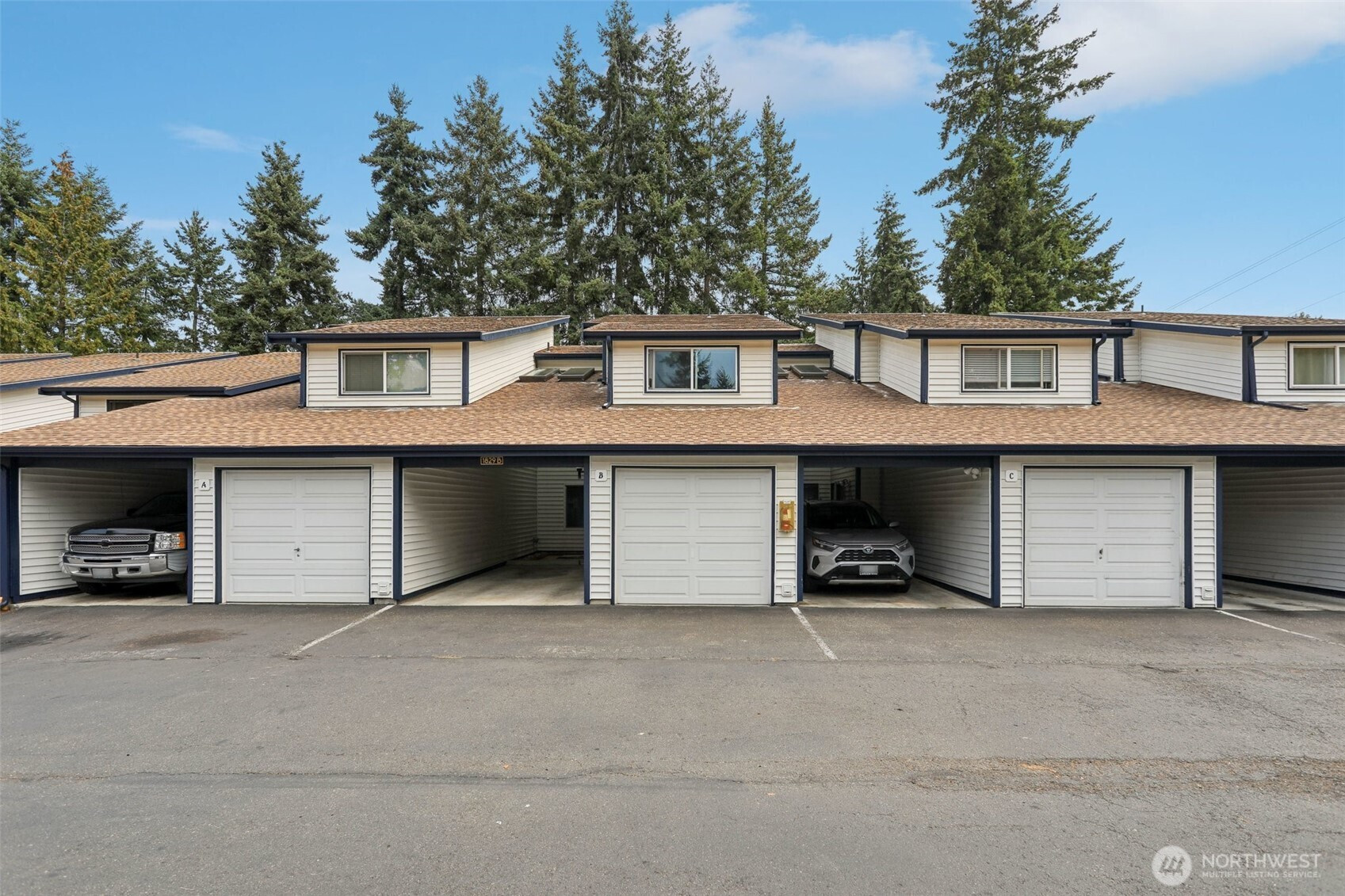 1829 SW 318th Pl, Federal Way, WA 98023