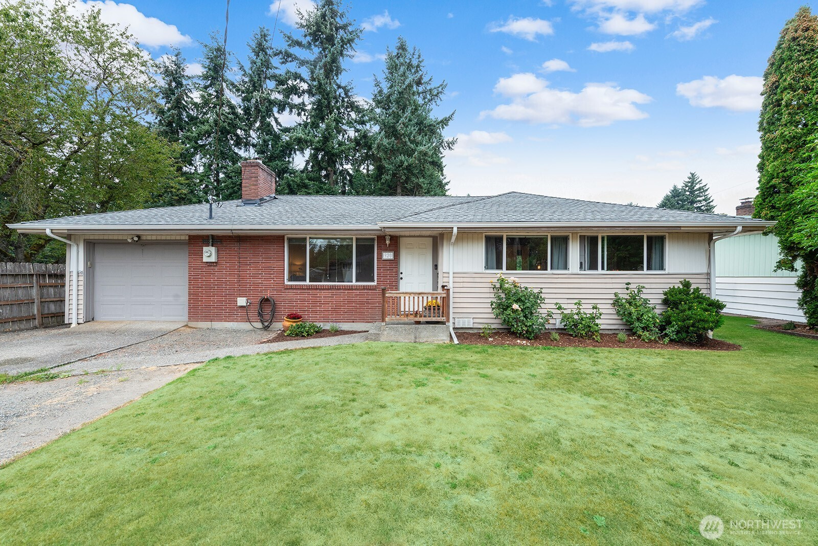320 S 120th Street, Burien, WA 98168