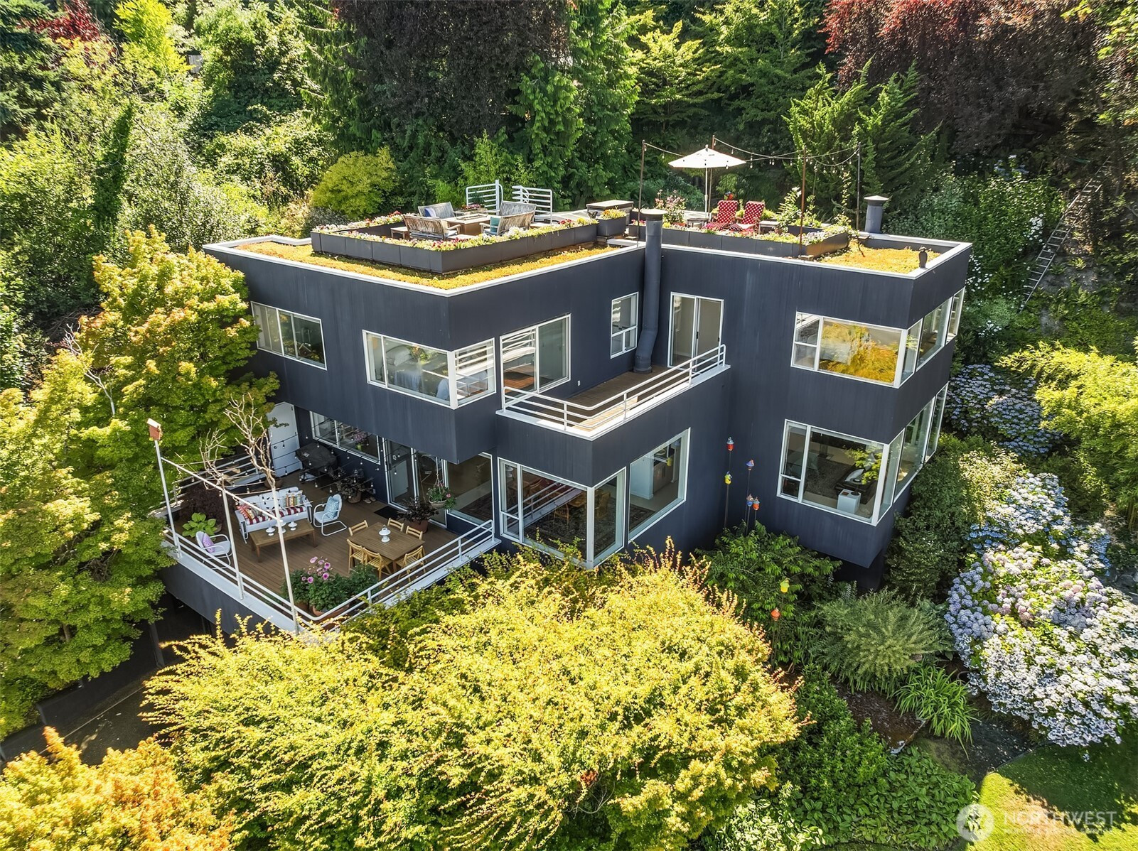 3903 48th Avenue S, Seattle, WA 98118
