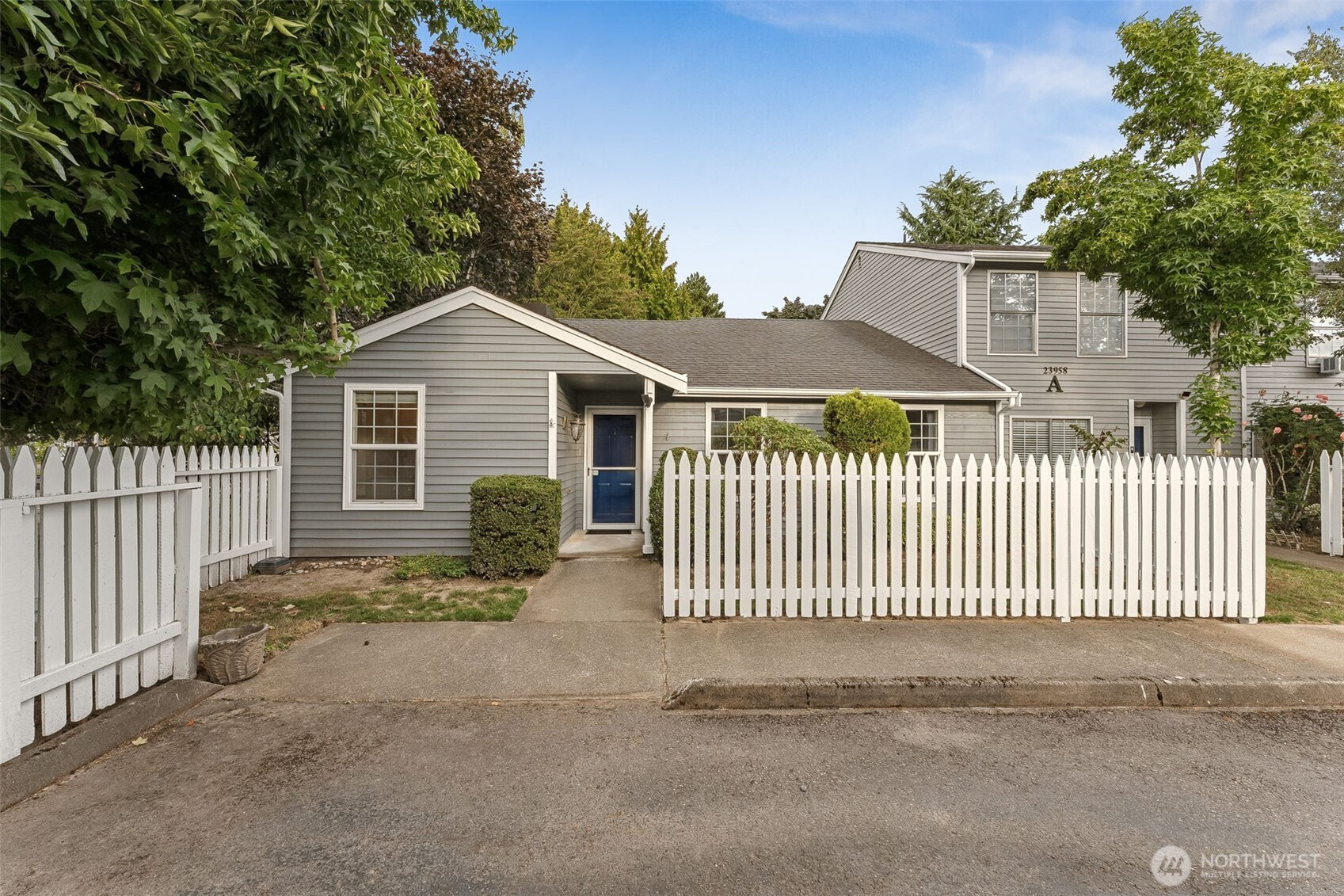23958 58th Court S, Kent, WA 98032