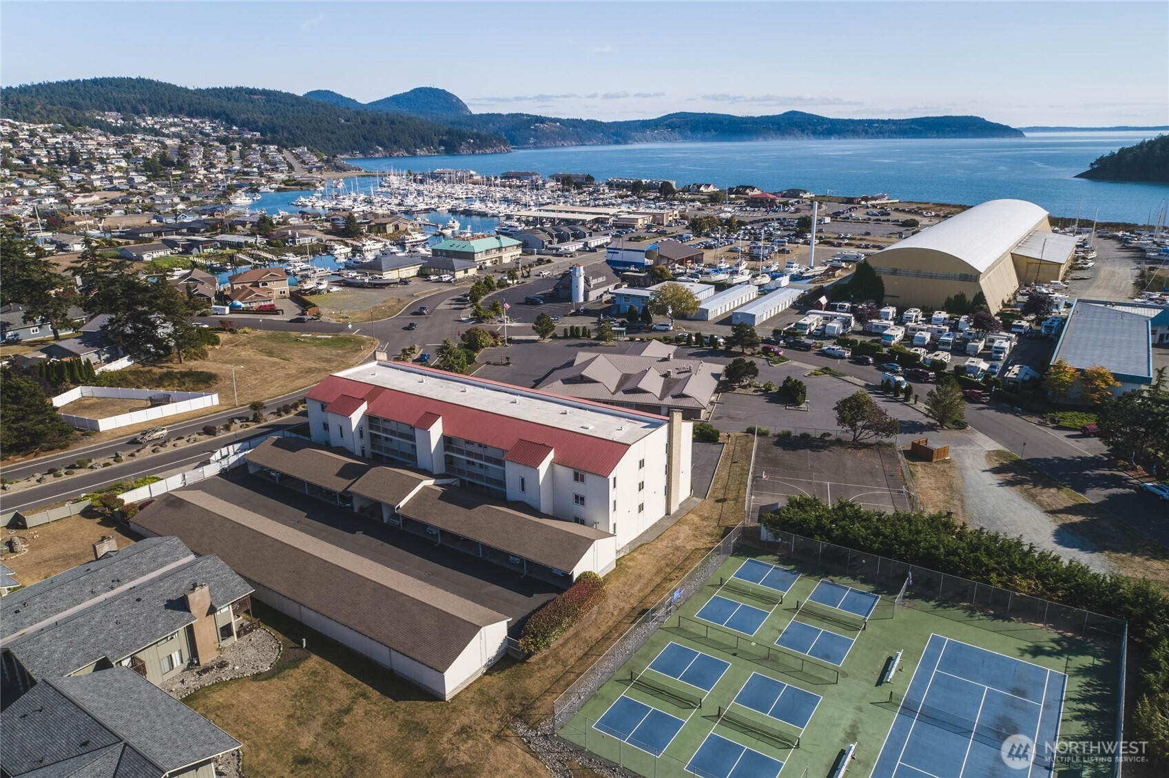 1800 Skyline Way, Anacortes, WA 98221