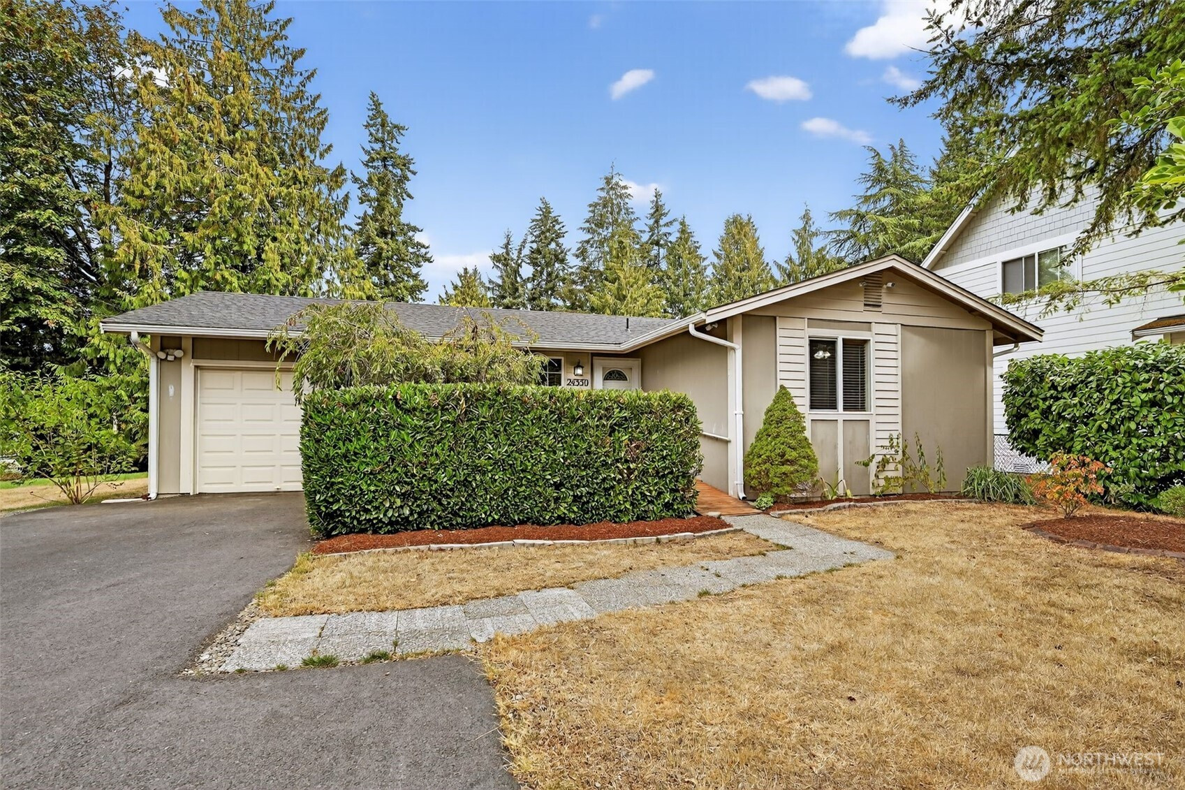24350 Madura Drive NE, Kingston, WA 98346
