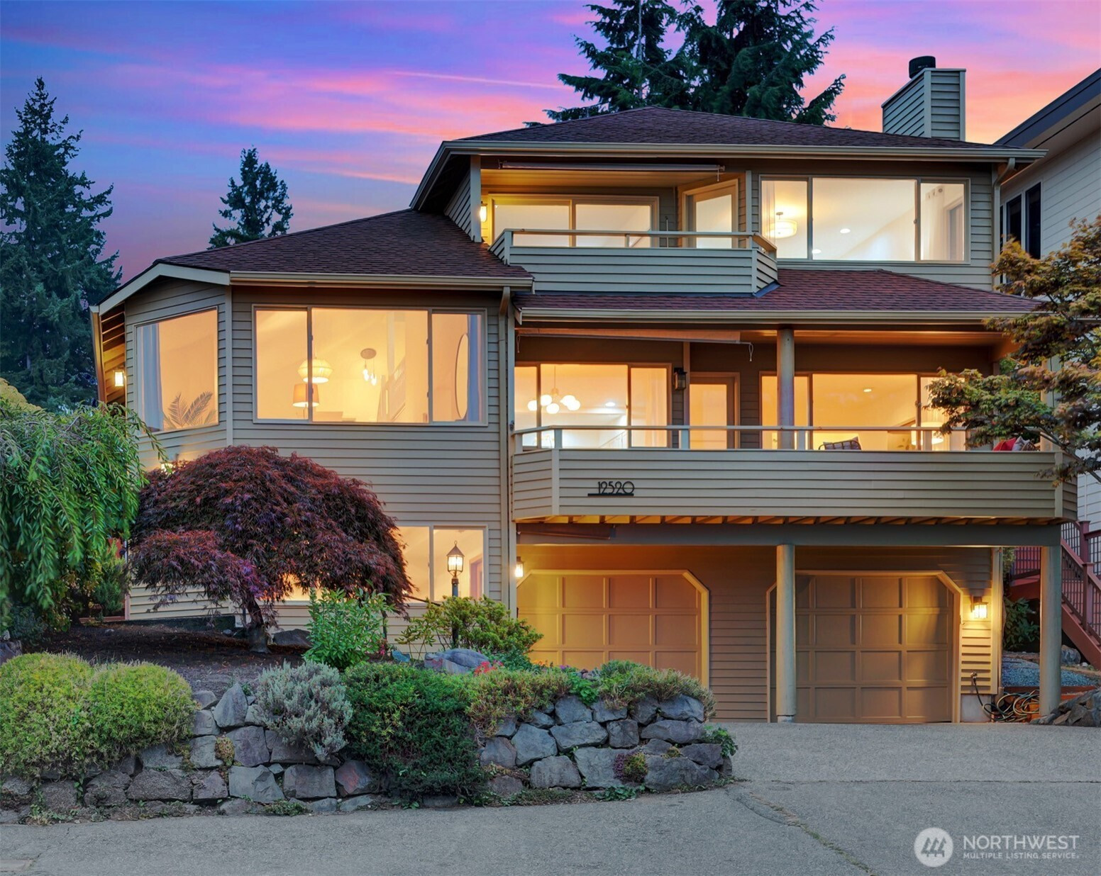12520 9th Avenue NW, Seattle, WA 98177