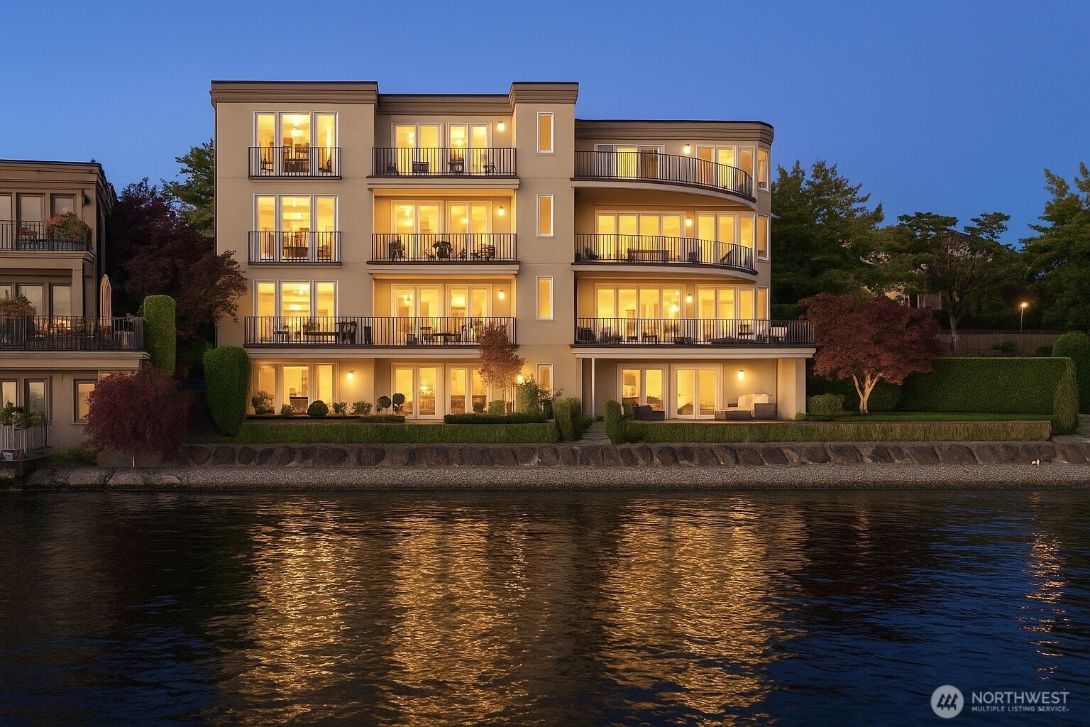 115 Lake Avenue W, Kirkland, WA 98033