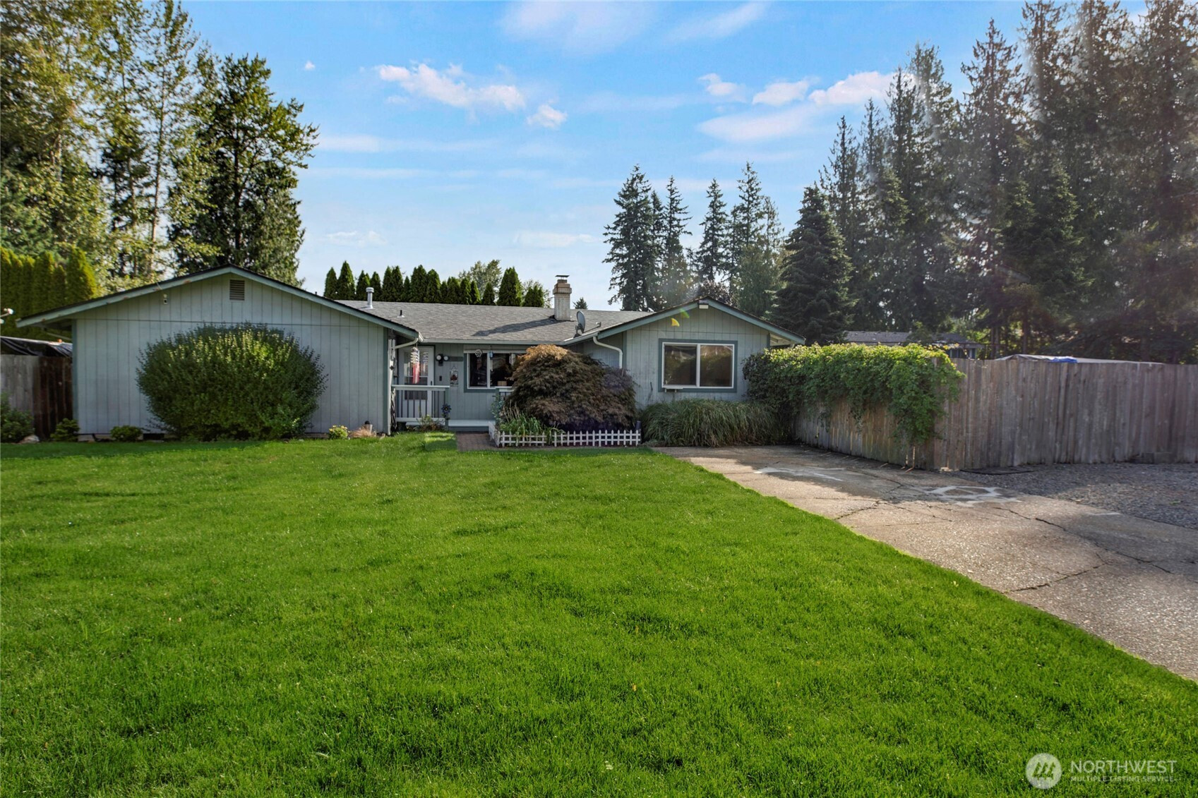 11607 212th Avenue E, Sumner, WA 98391