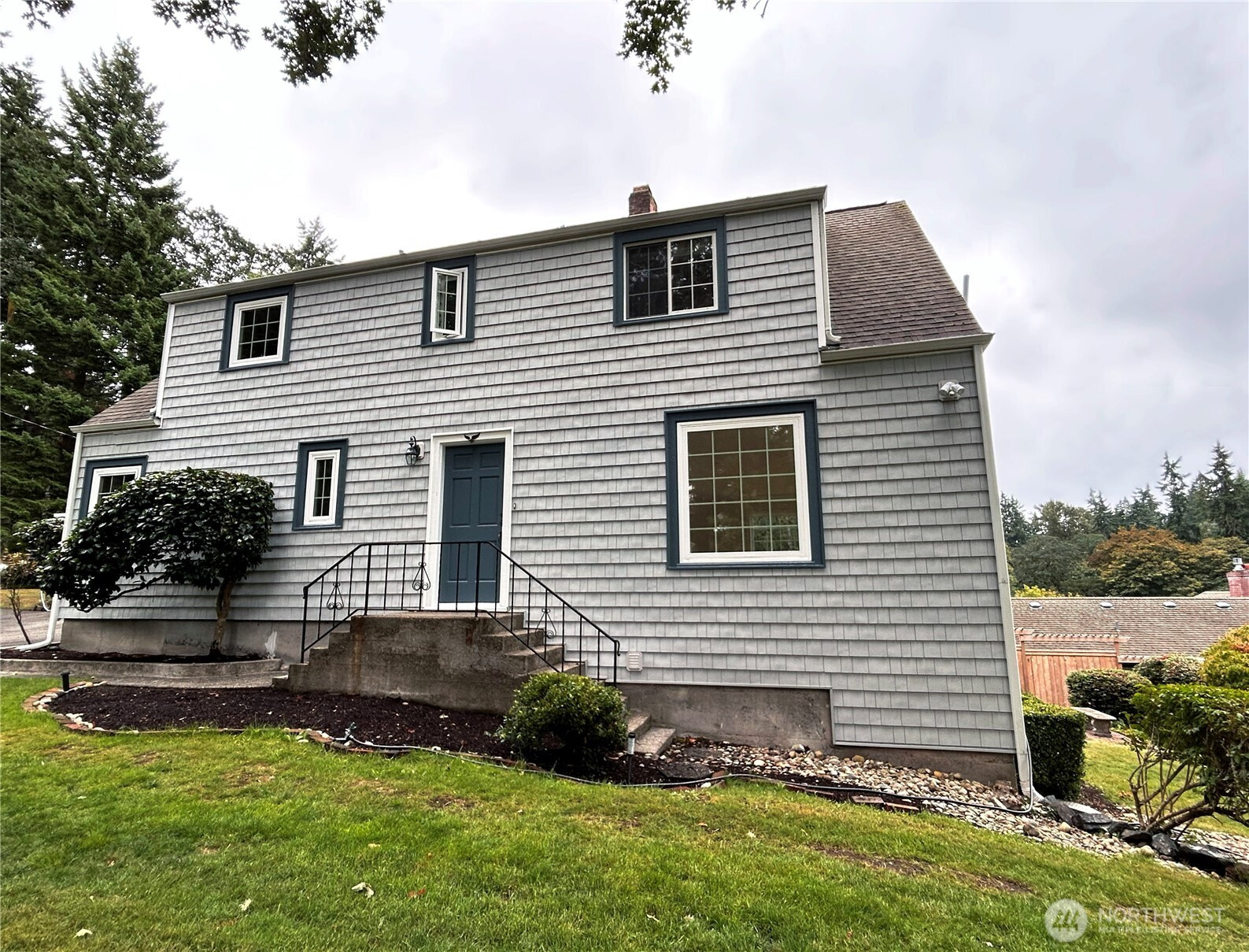 10826 Meadow Road SW, Lakewood, WA 98499