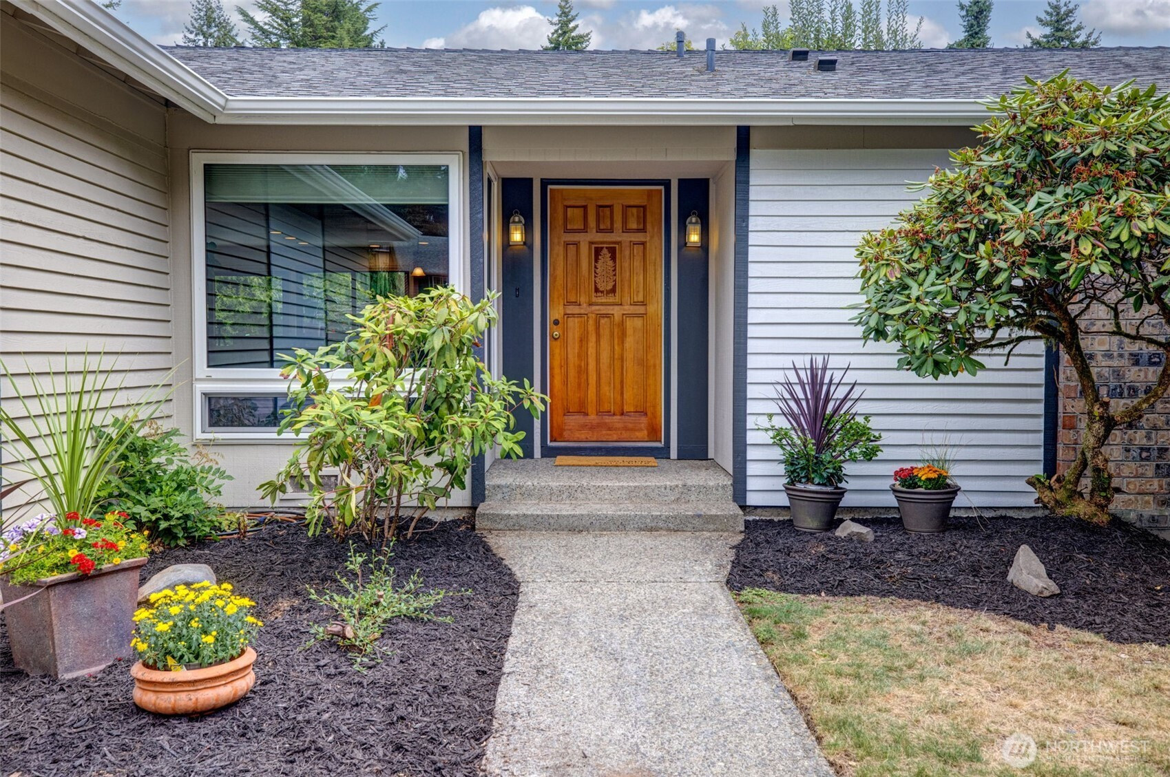 6538 117th Avenue SE, Bellevue, WA 98006