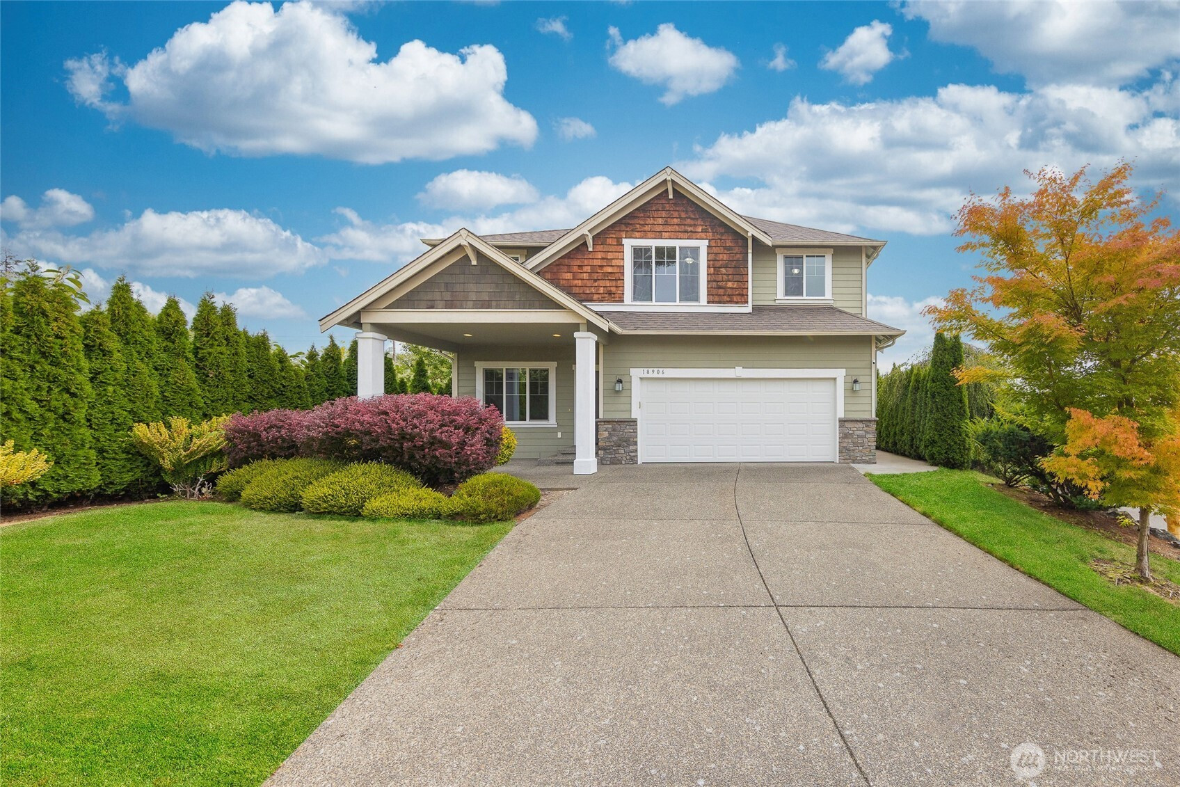 18906 36th Avenue W, Lynnwood, WA 98036