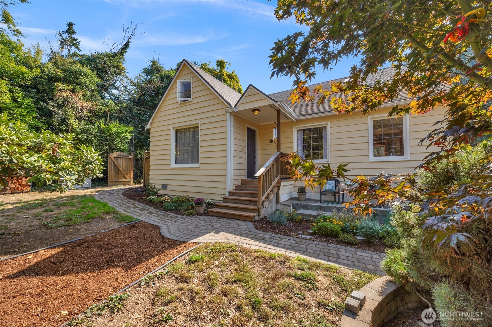 7711 NE 170th Street, Kenmore, WA 98028