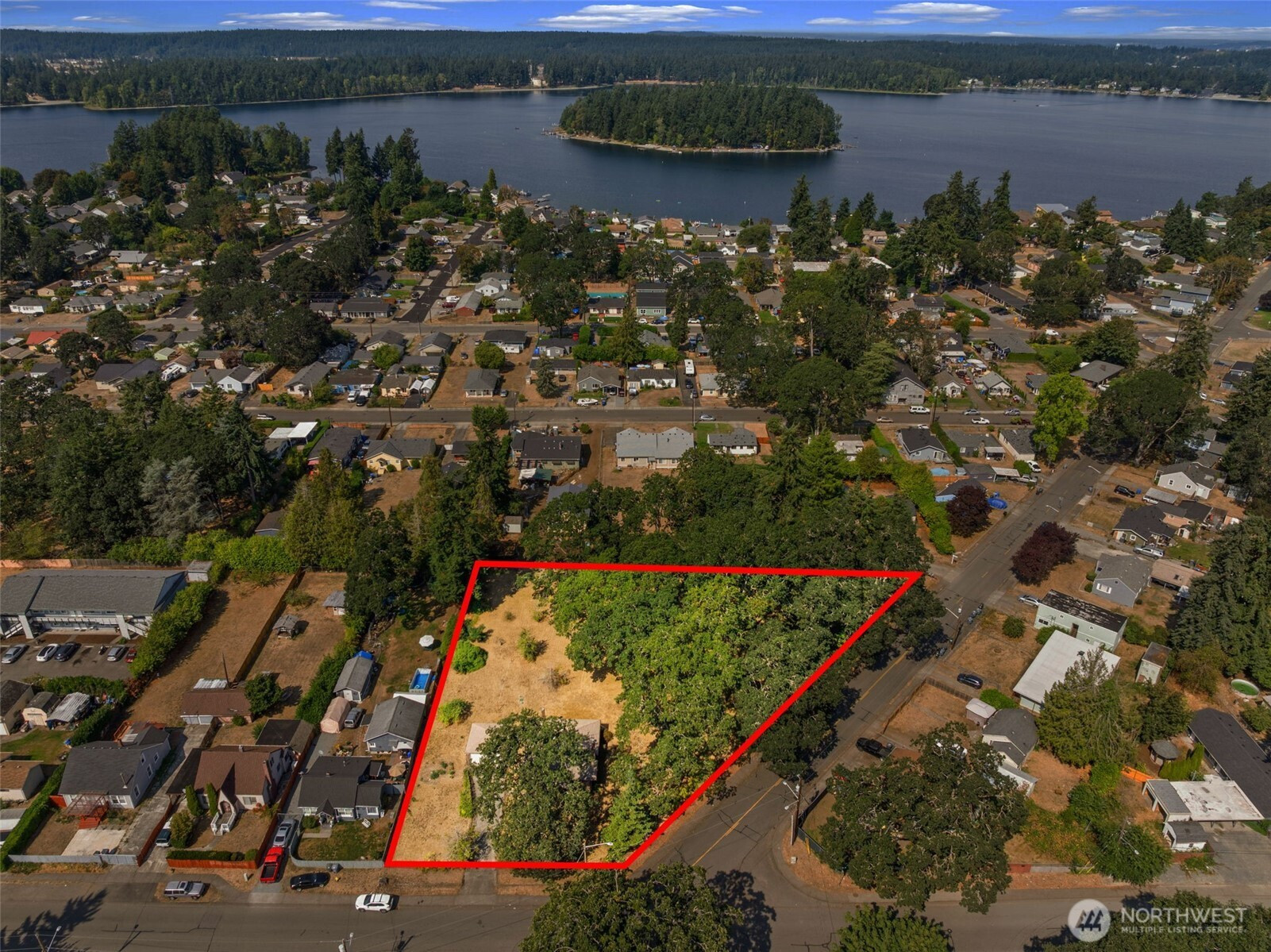 15202 Washington Avenue SW, Lakewood, WA 98498