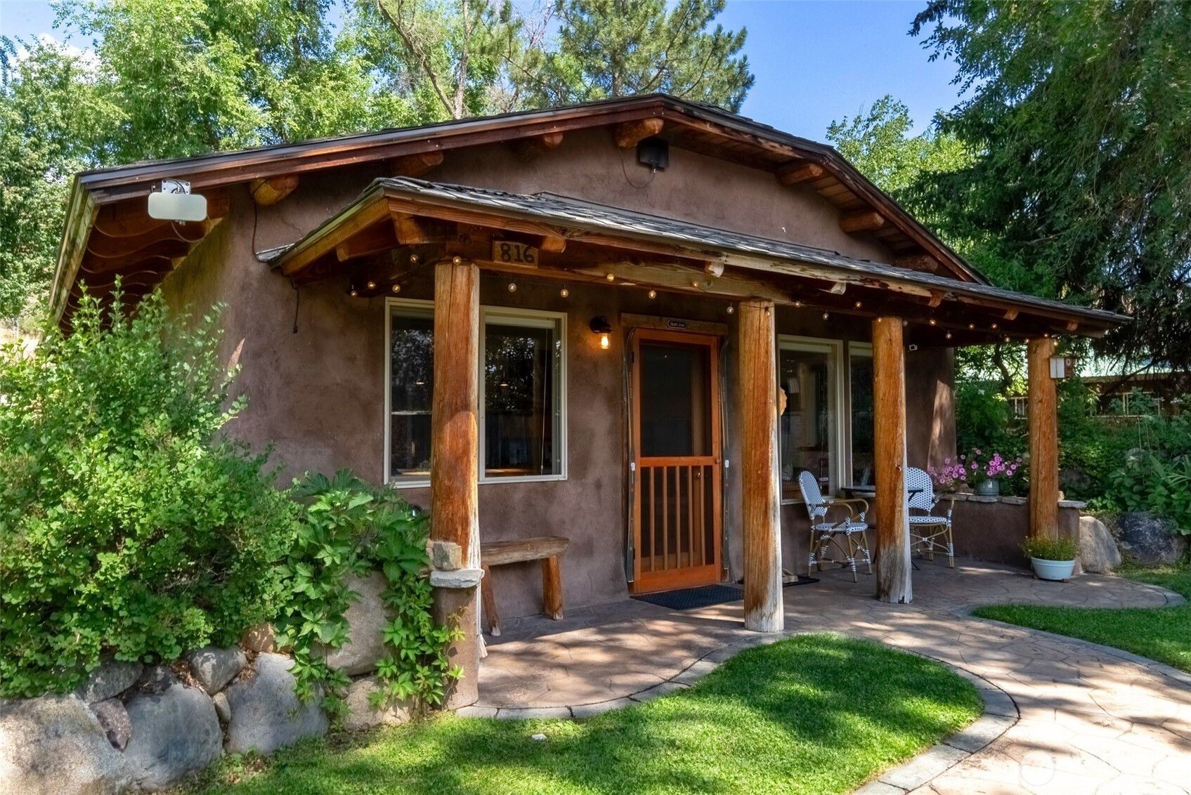 816 Castle Avenue, Winthrop, WA 98862