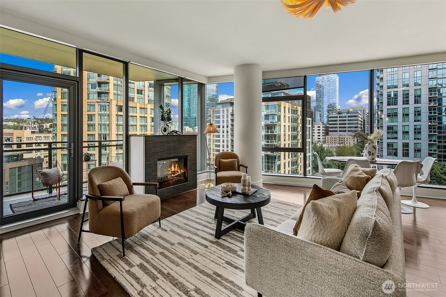 820 Blanchard Street, Seattle, WA 98121
