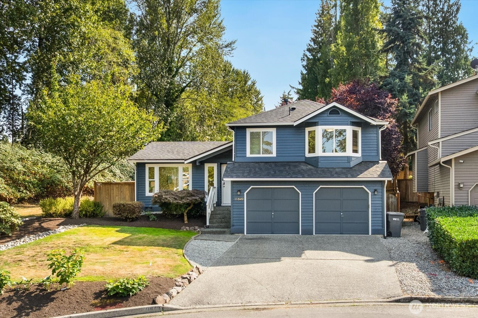 11849 NE 105th Lane, Kirkland, WA 98033