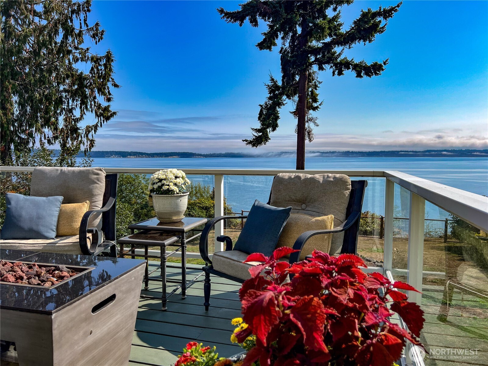 2965 Paradise Bay Road, Port Ludlow, WA 98365
