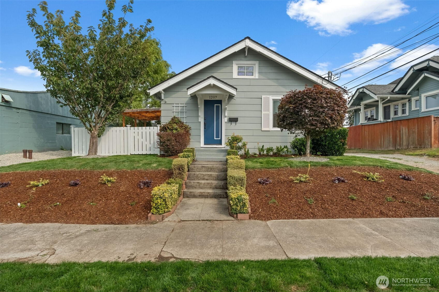 1207 S Fife Street, Tacoma, WA 98405