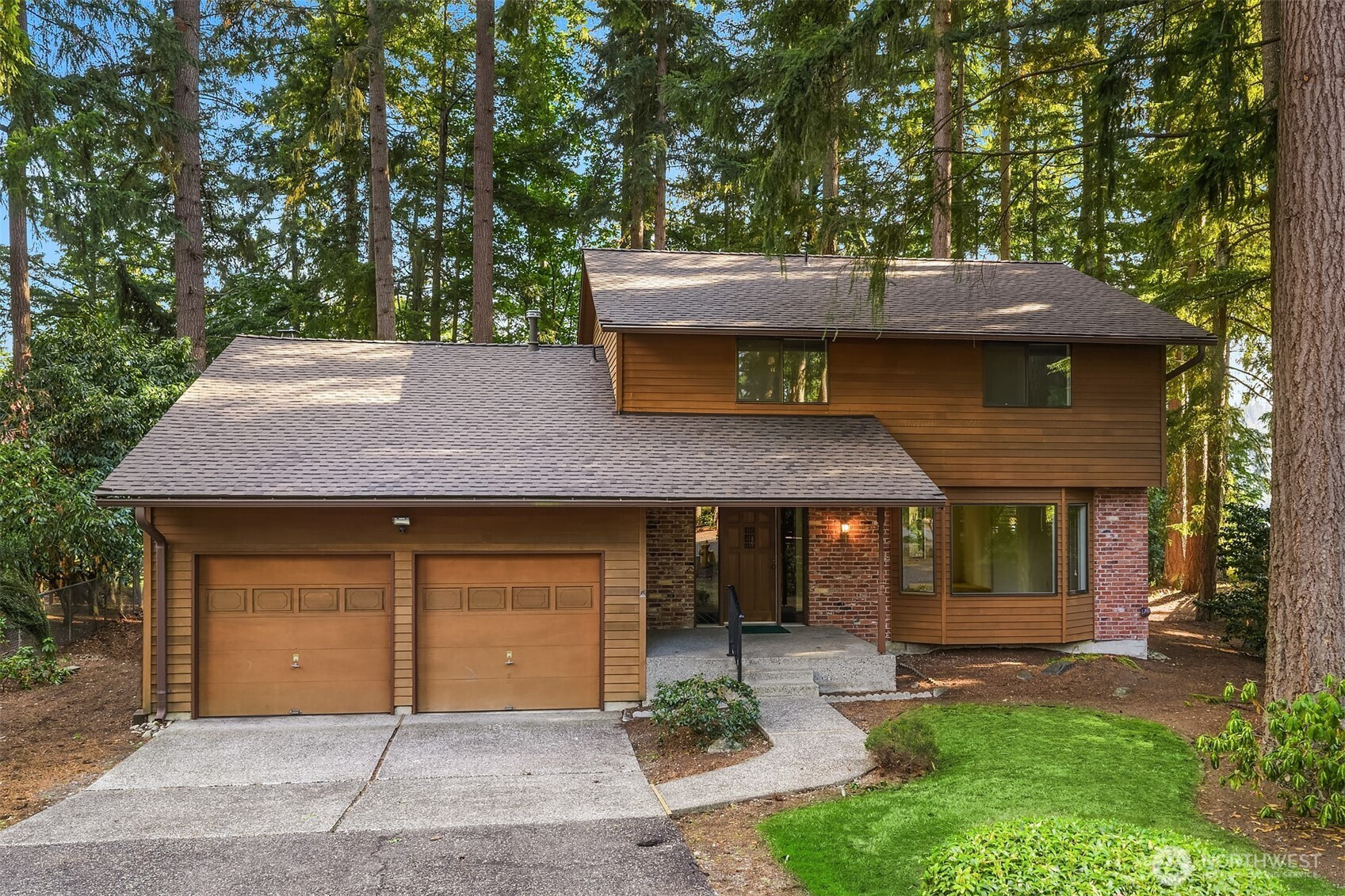 14932 165th Place SE, Renton, WA 98059
