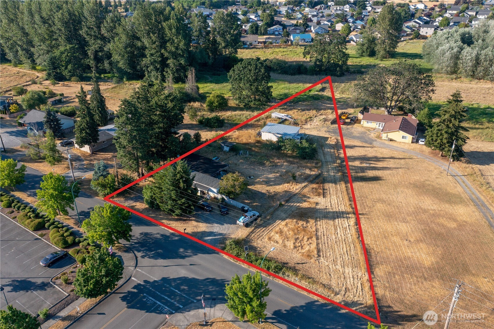 10236 West Road SE, Yelm, WA 98597