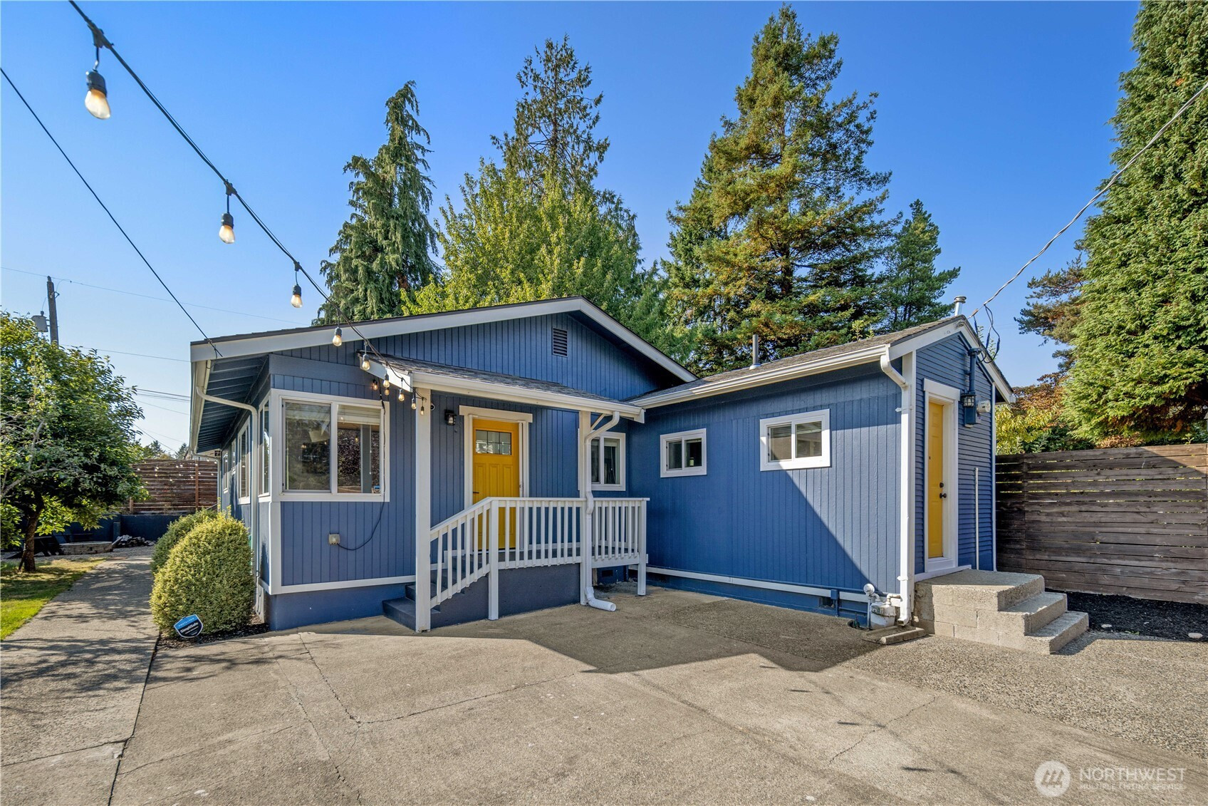 8411 48th Avenue S, Seattle, WA 98118