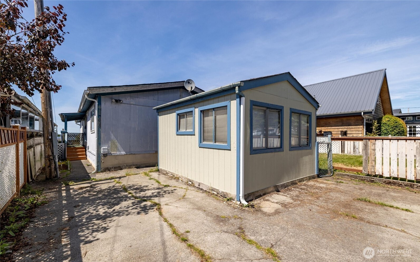 7515 Sunset Drive, Blaine, WA 98230
