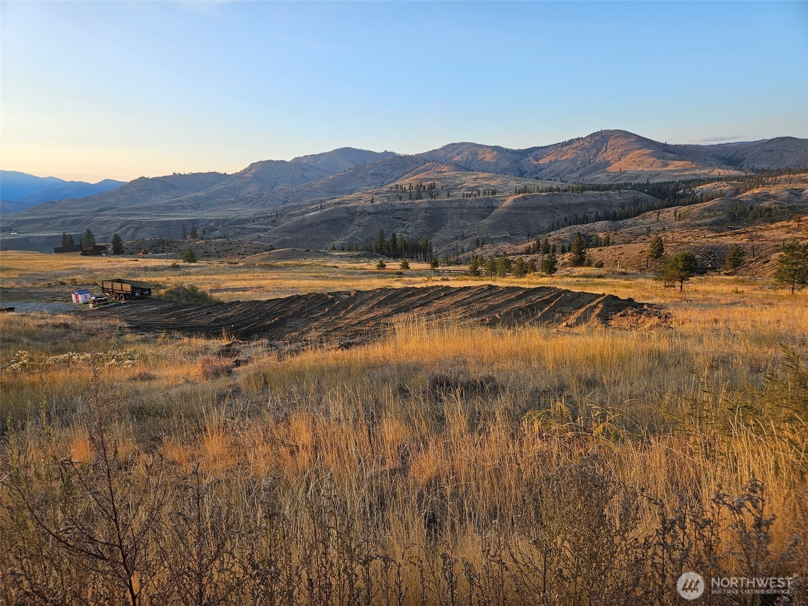 15 Sawtooth View Road, Pateros, WA 98846